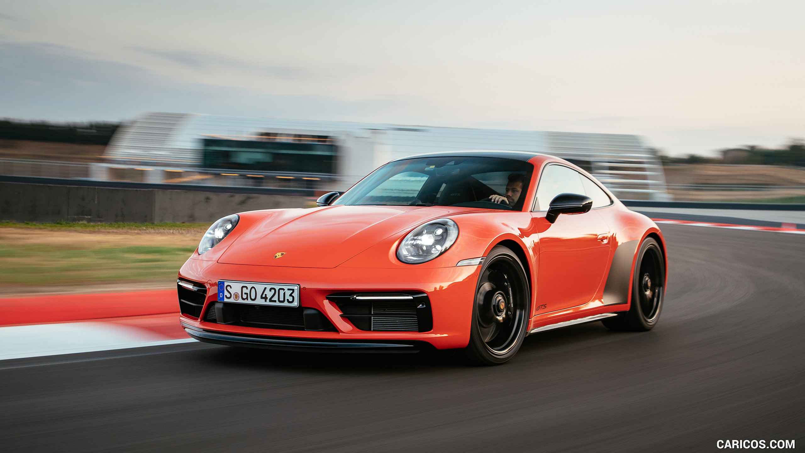 2022 Porsche 911 Carrera 4 GTS Color