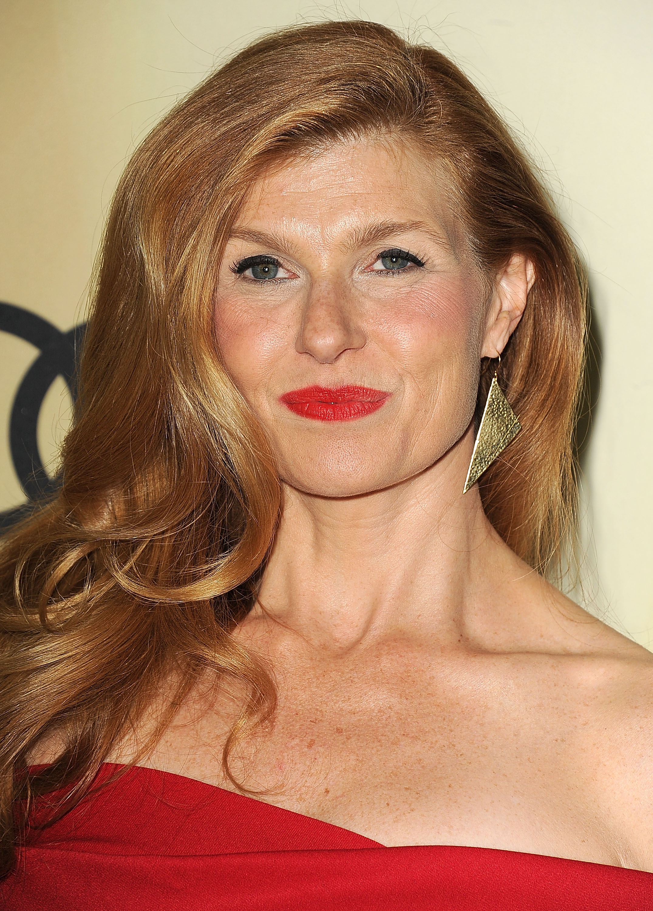 Connie Britton Wallpaper