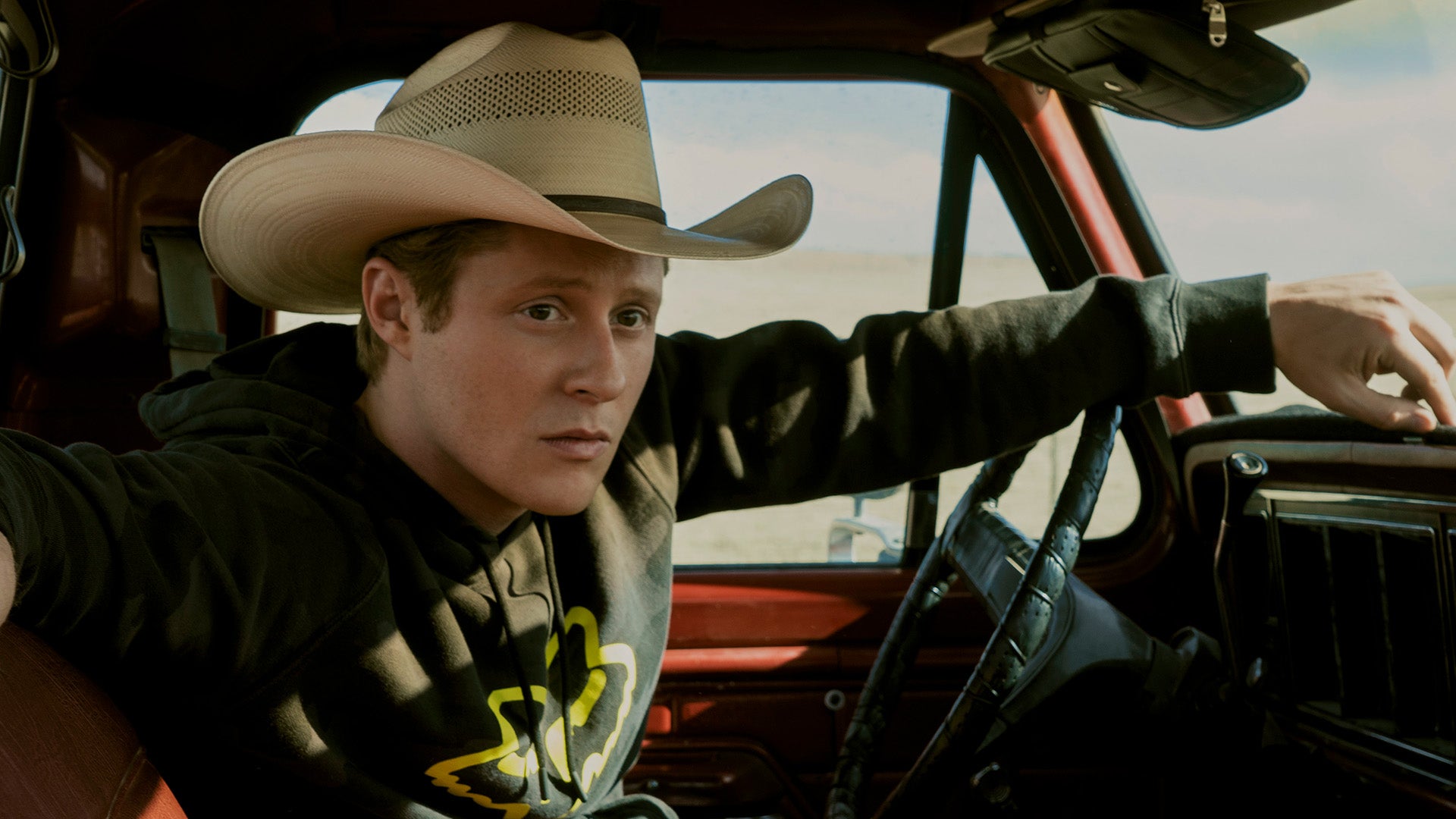 Sneak Peek: Watch Star Noah Reid Sing