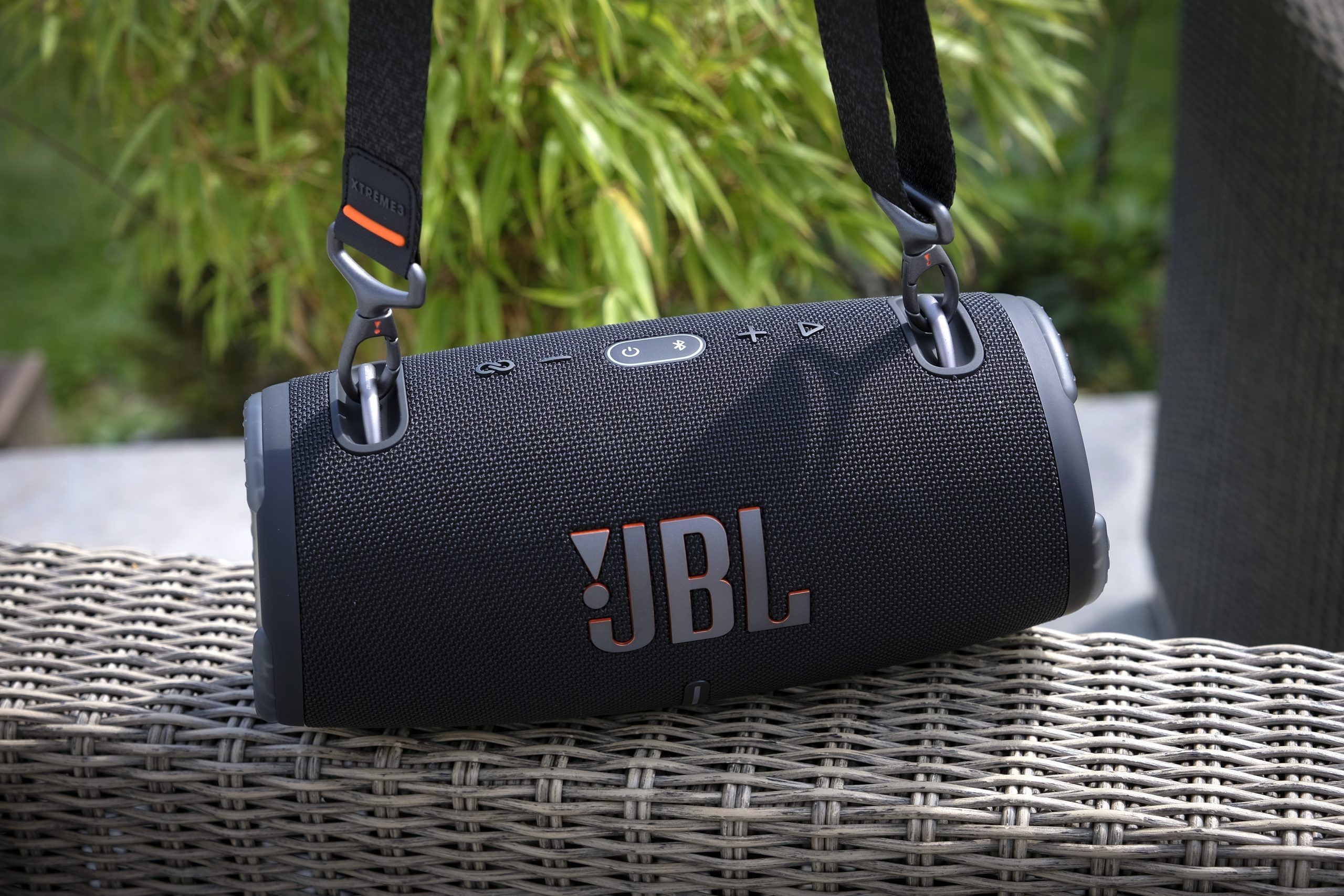 JBL Wallpaper