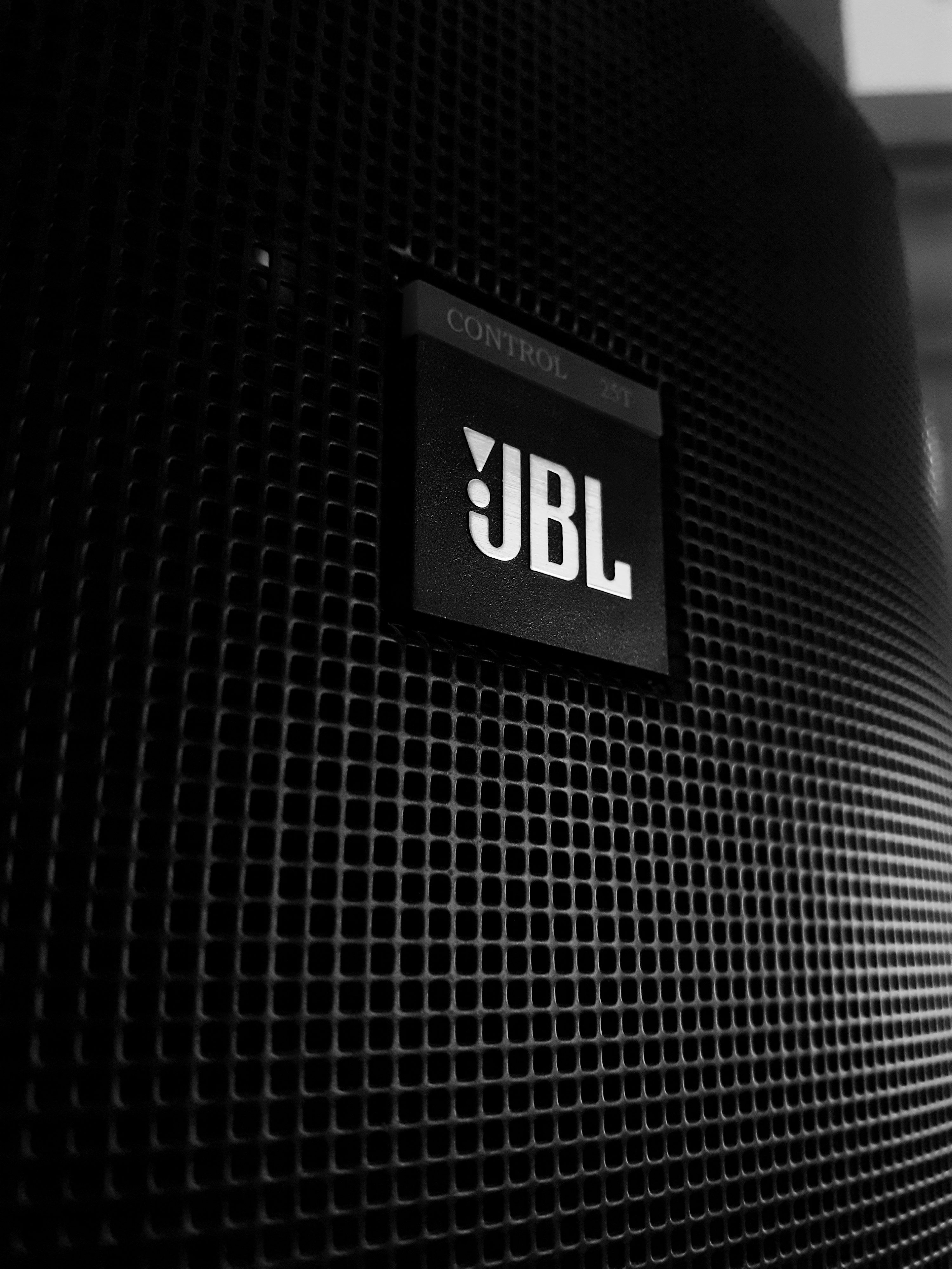 A black and white photo of a jbl logo