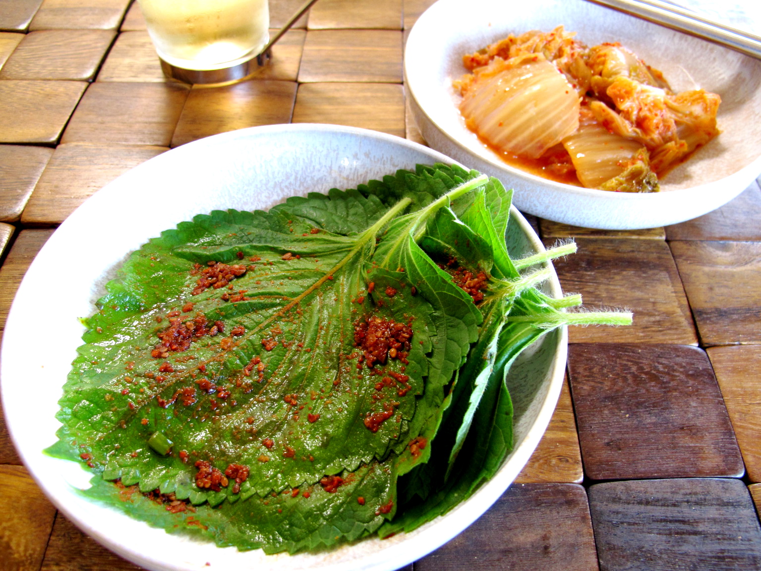 Korean Banchan: Kkaennip Kimchi