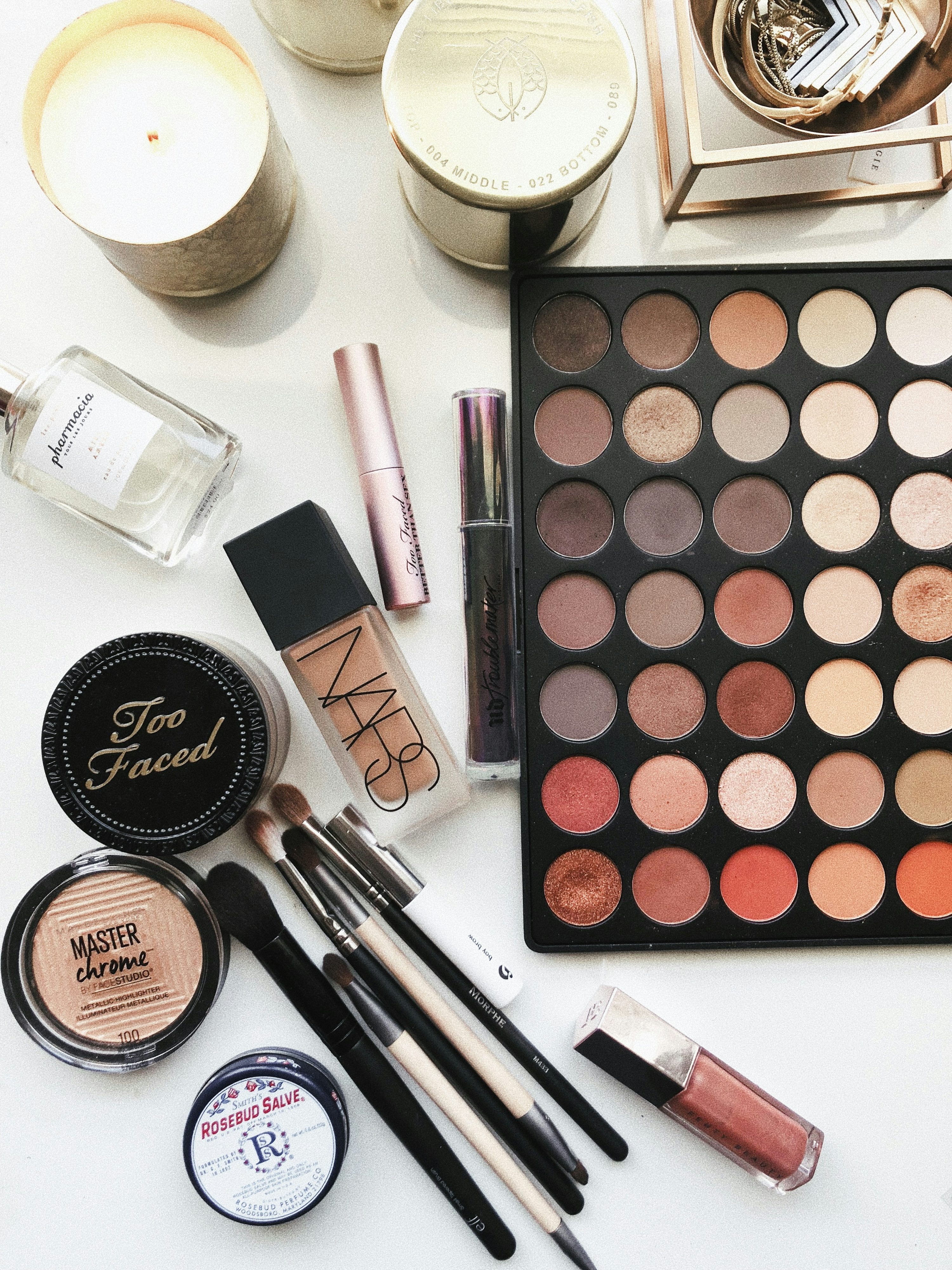 Makeup Products Picture