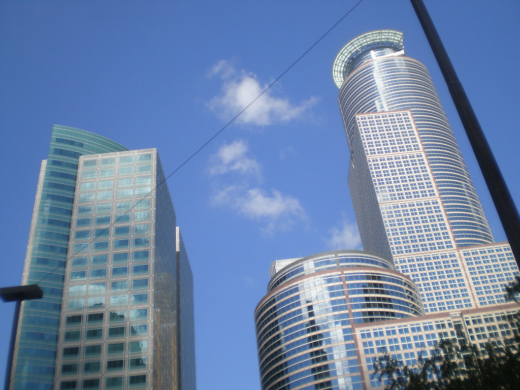 7th Street Tower, Capella Tow