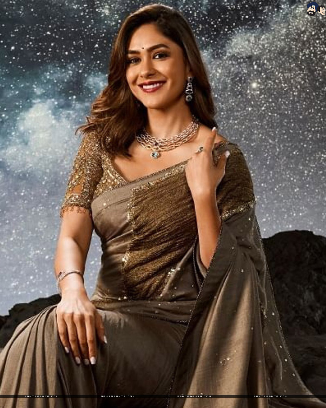 SantaBanta Wallpaper Mrunal Thakur