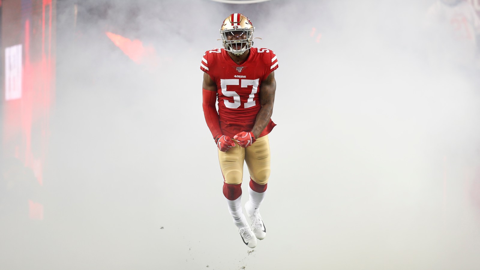 49ers linebacker Dre Greenlaw adds to