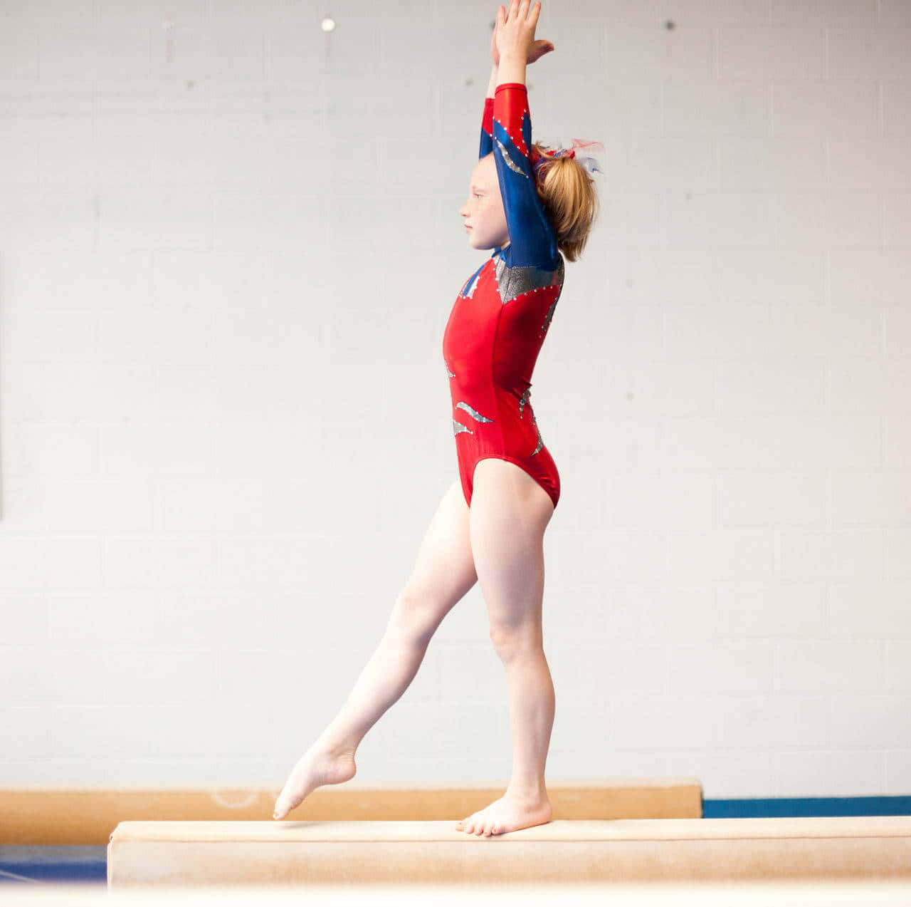 Download Cute Gymnastics Straight Stand