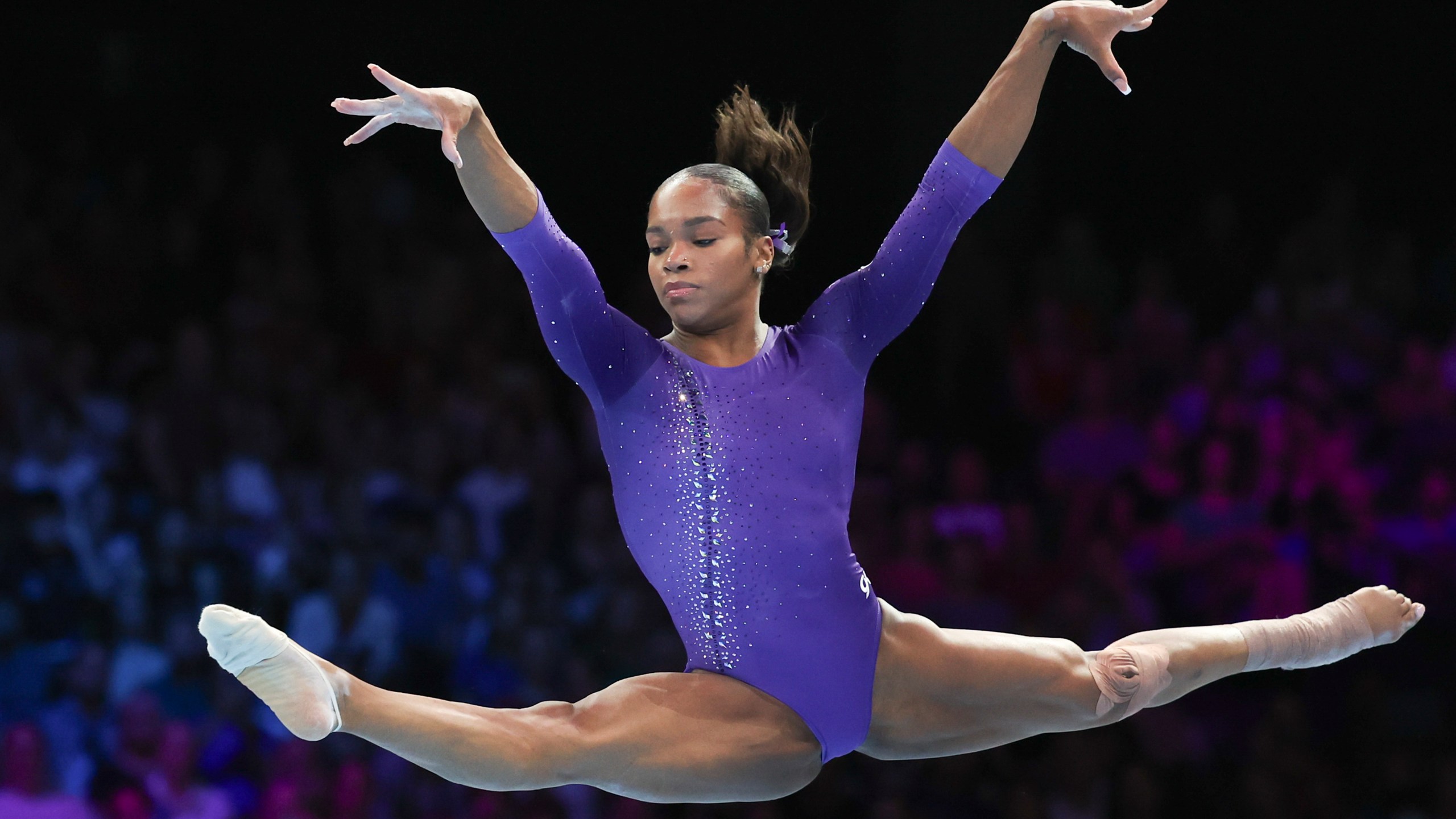 American gymnast Shilese Jones pointing