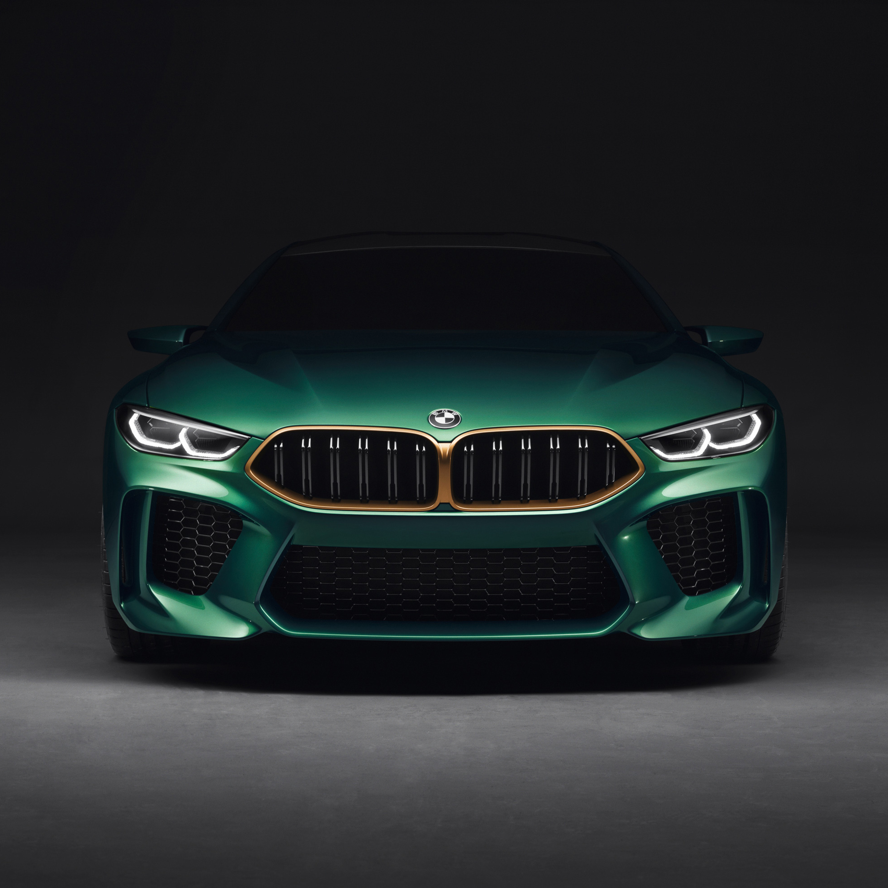 Bmw M8 4k Front iPad Pro