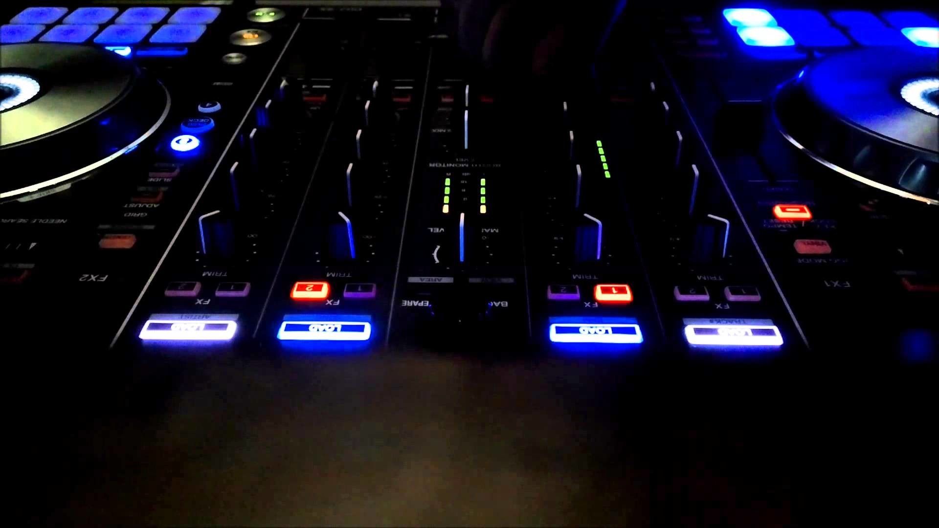 Pioneer DJ for Unforgettable Mixes