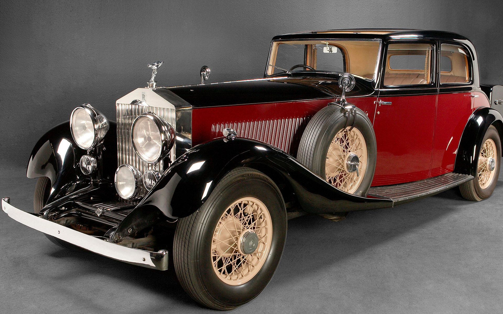 Rolls Royce Phantom Touring Saloon
