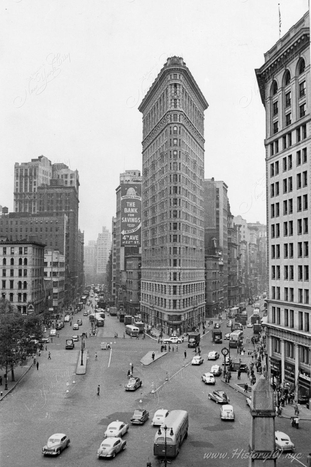 The Flatiron Building in 1952