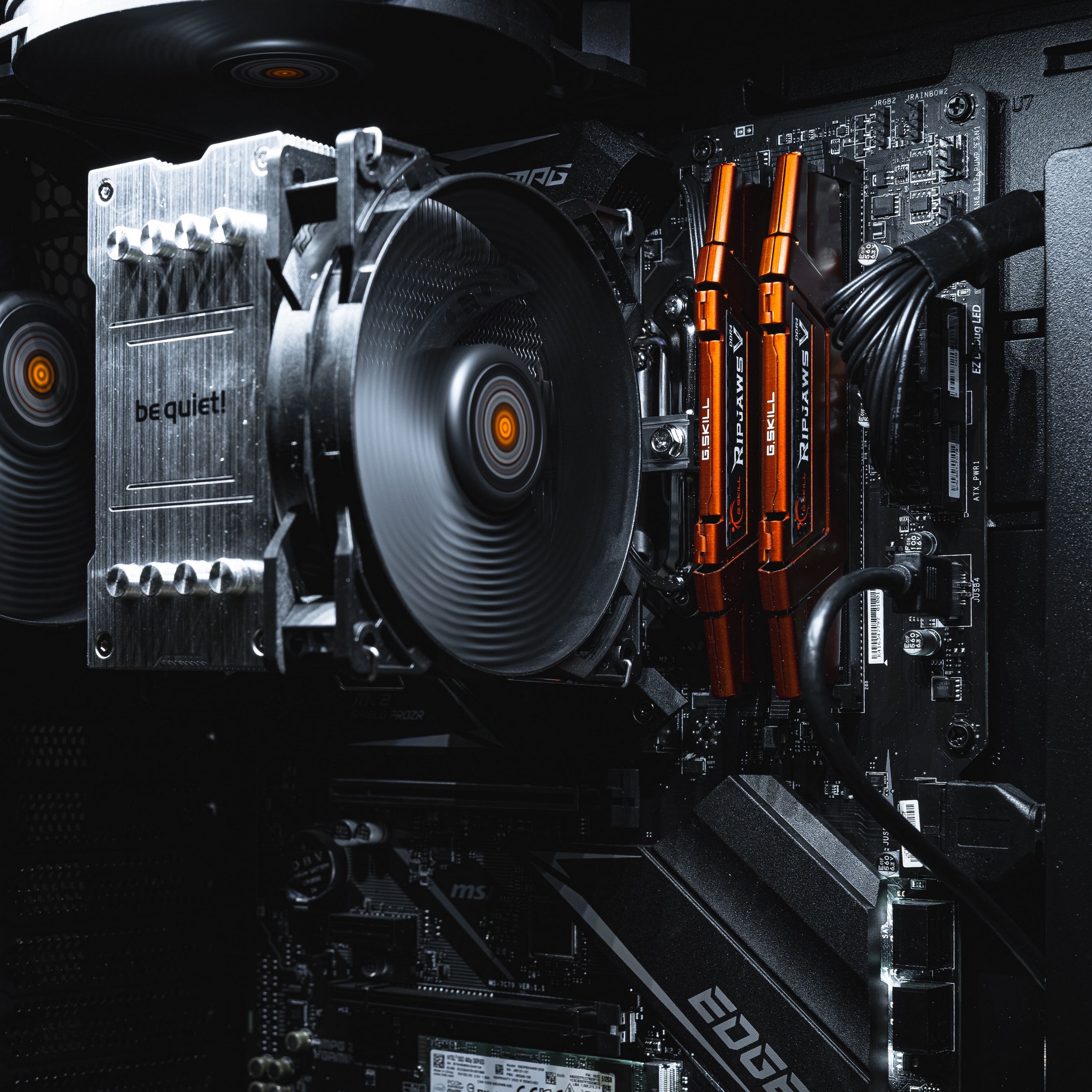 Download wallpaper 2780x2780 system