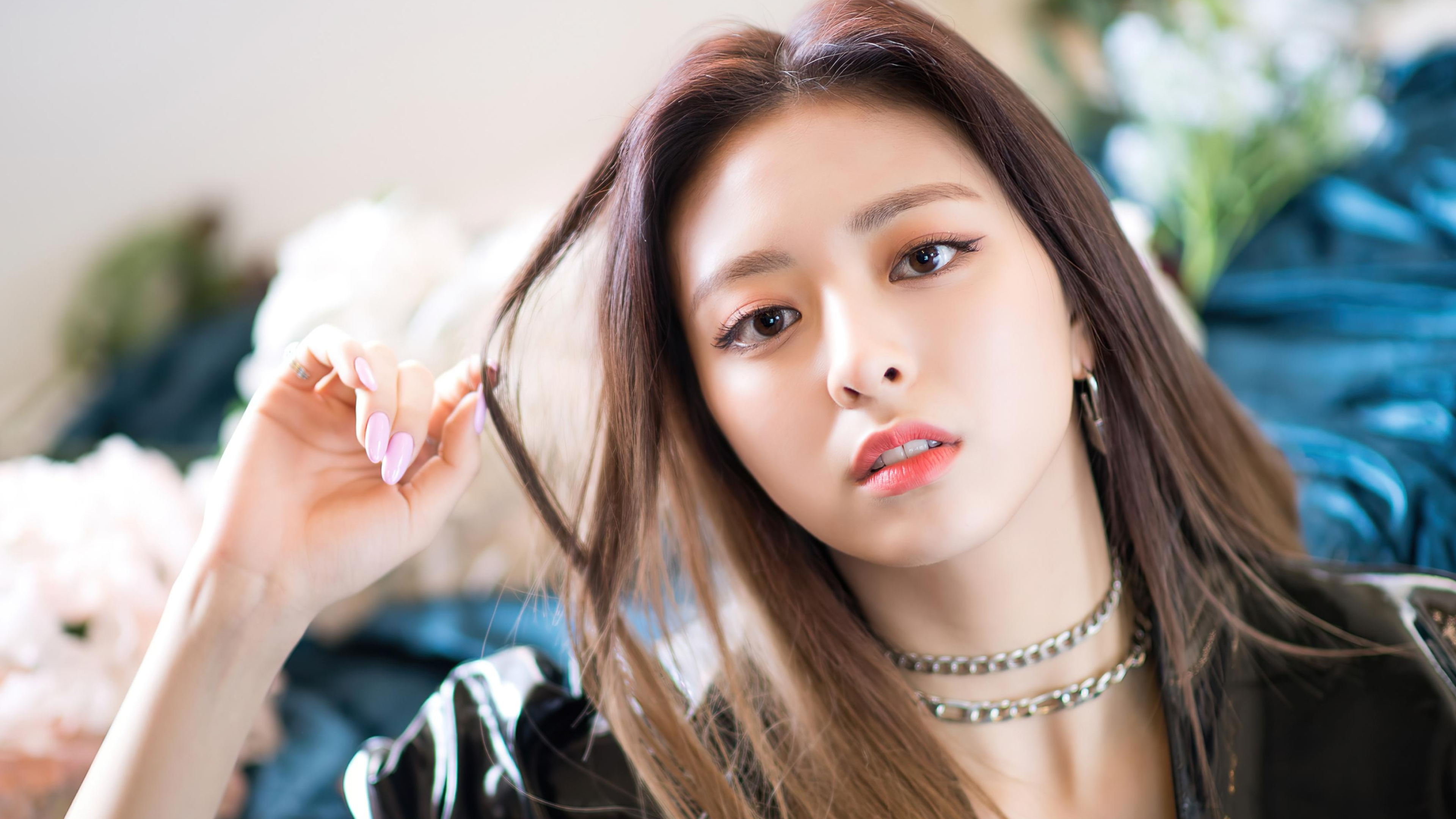 ITZY (K Pop) Wallpaper (38 Image