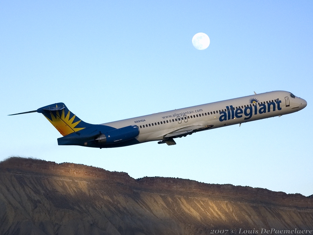 McDonnell Douglas DC 9 83MD 83