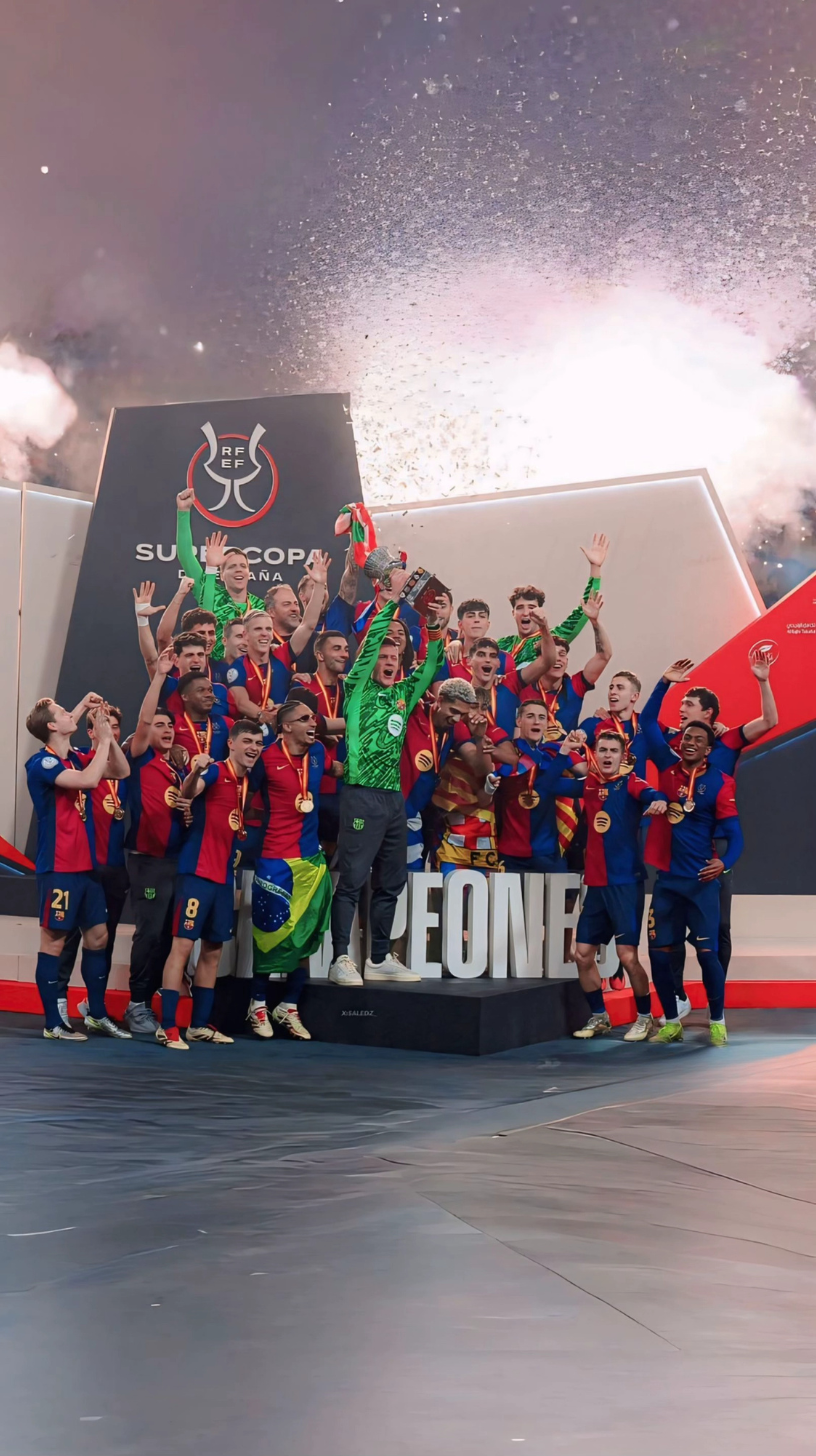 FC Barcelona Supercopa 2025 Wallpaper