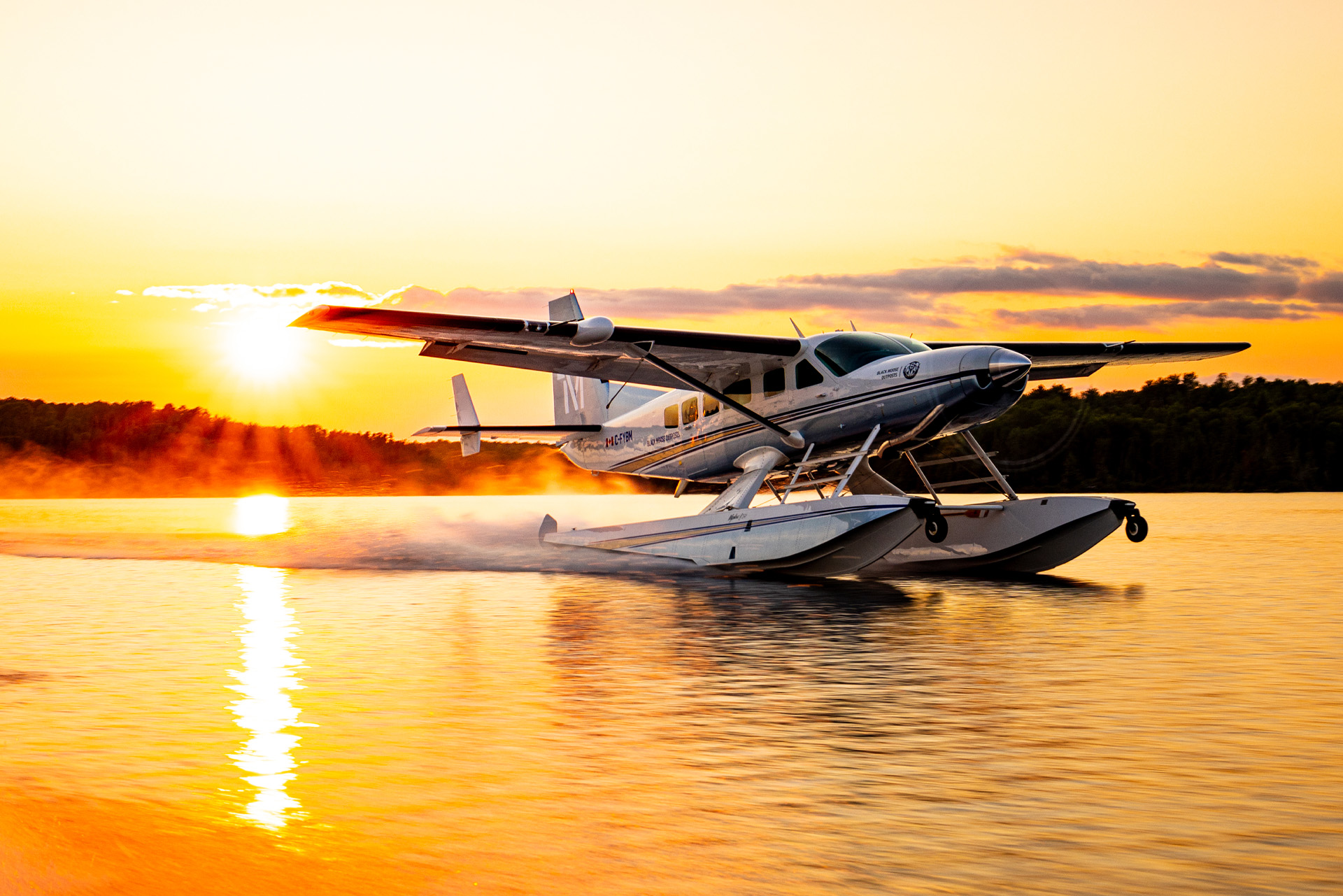 Pilot Cessna Caravan 208. Black Moose