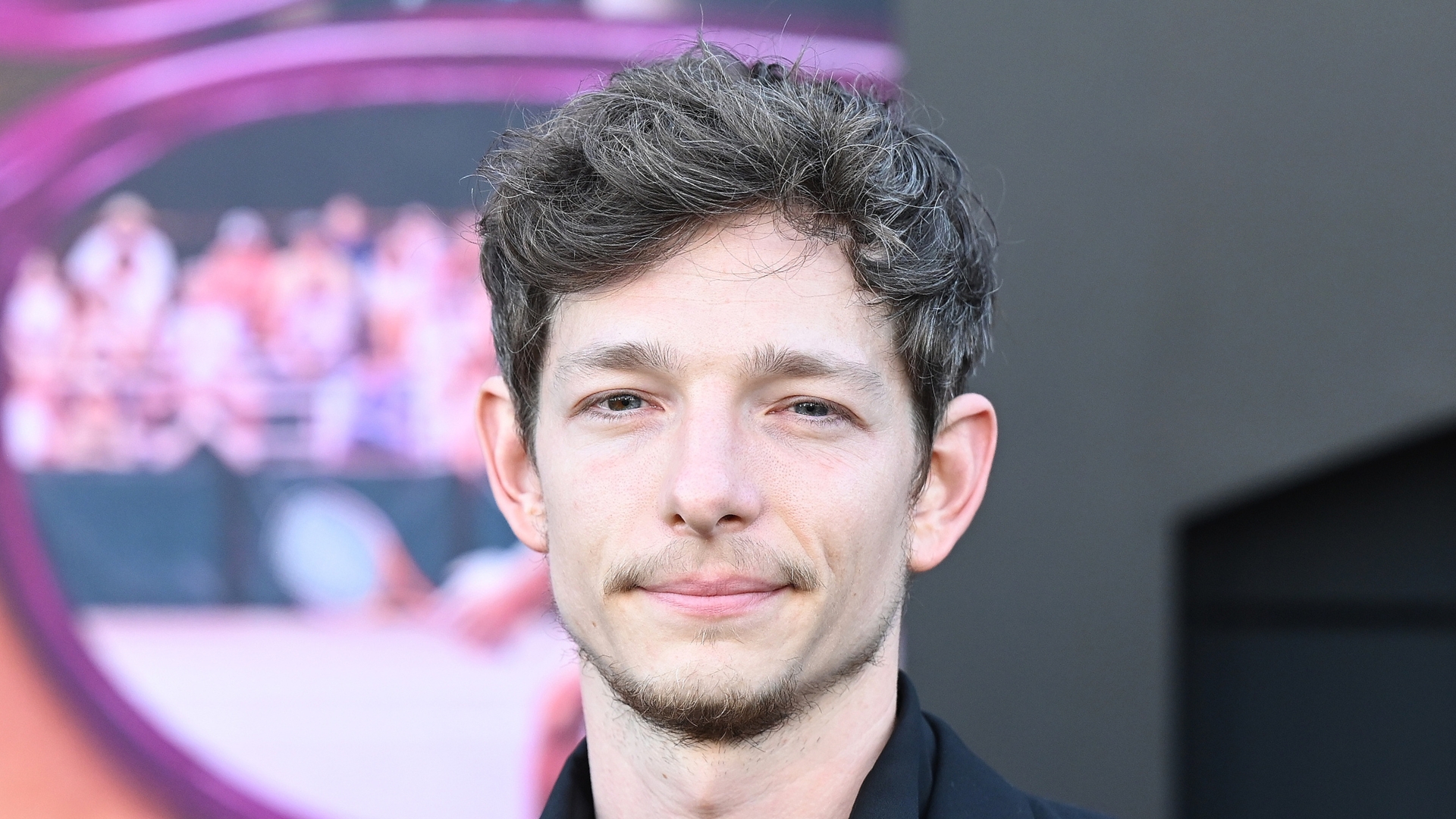 hair textured tapered hairstyle