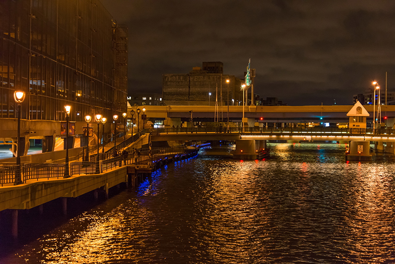 Photos USA Milwaukee Wisconsin Bridges