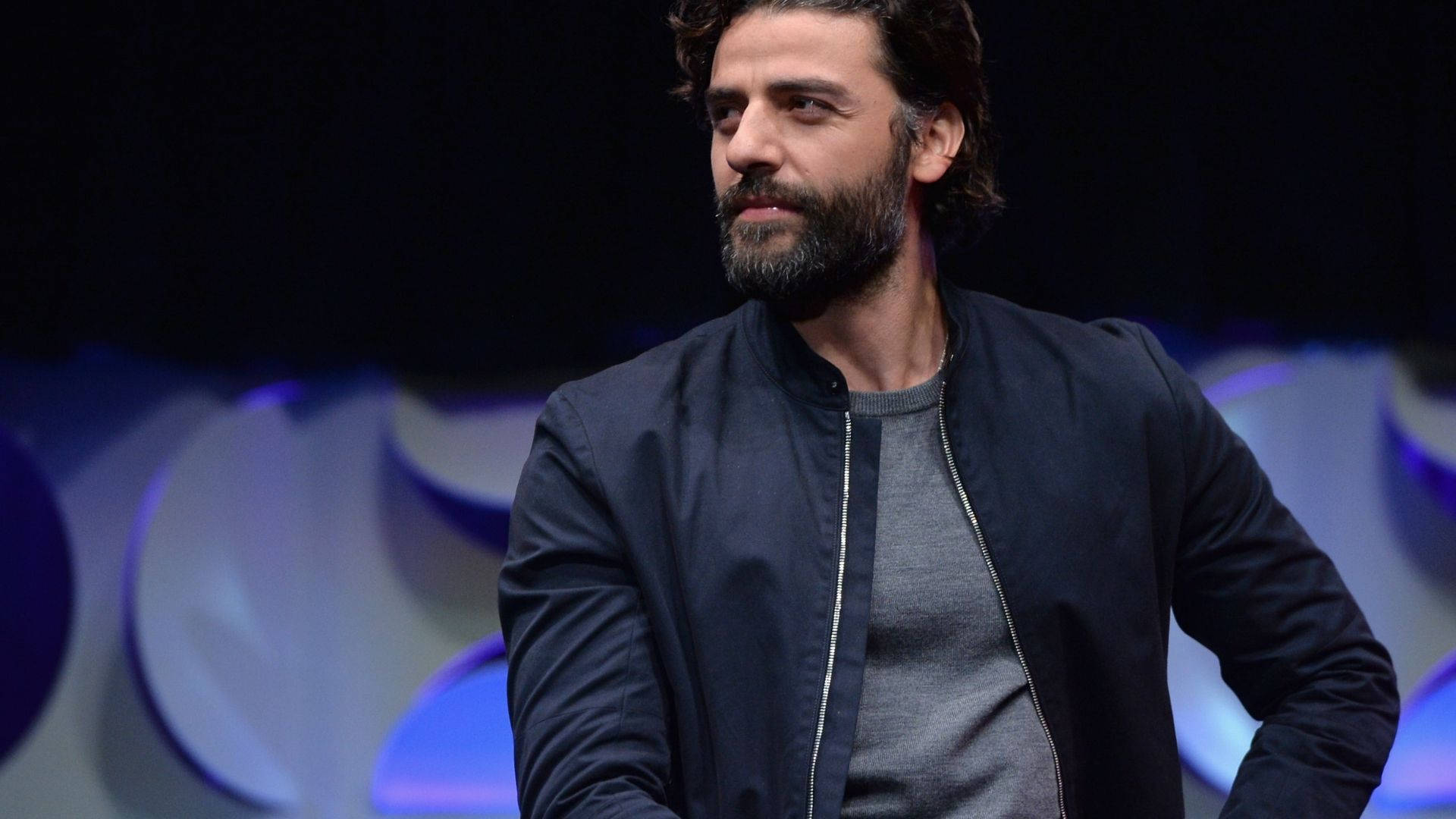 Oscar Isaac Wallpaper