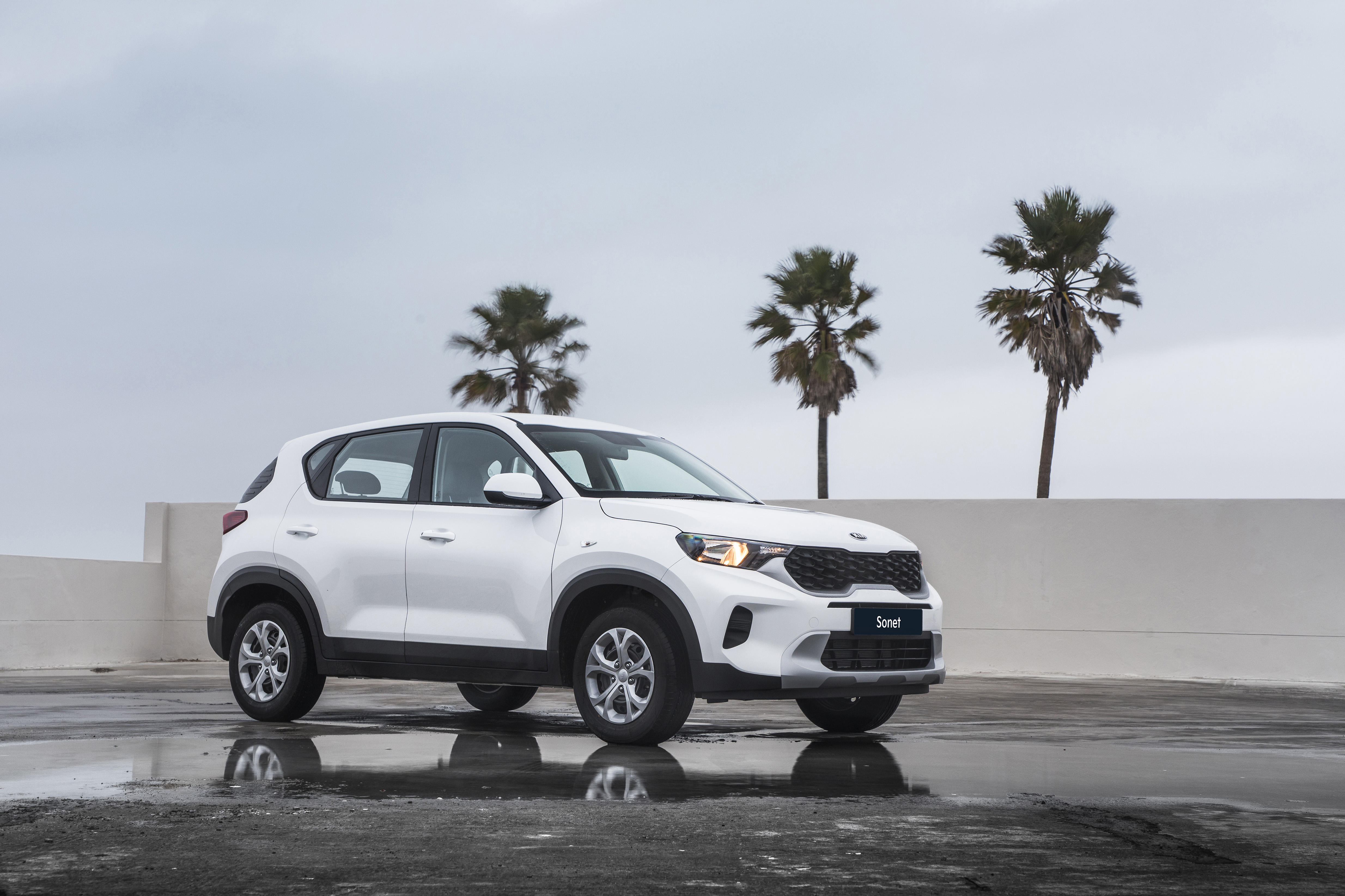 Download Kia Sonet Lx wallpaper