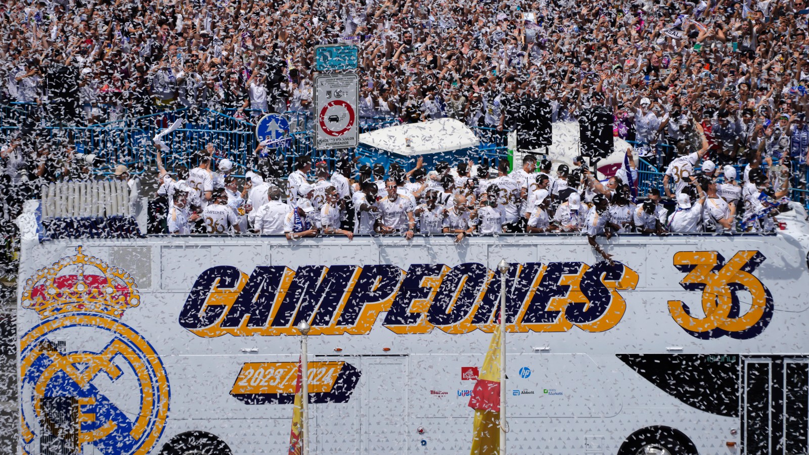 Real Madrid celebrates Spanish league