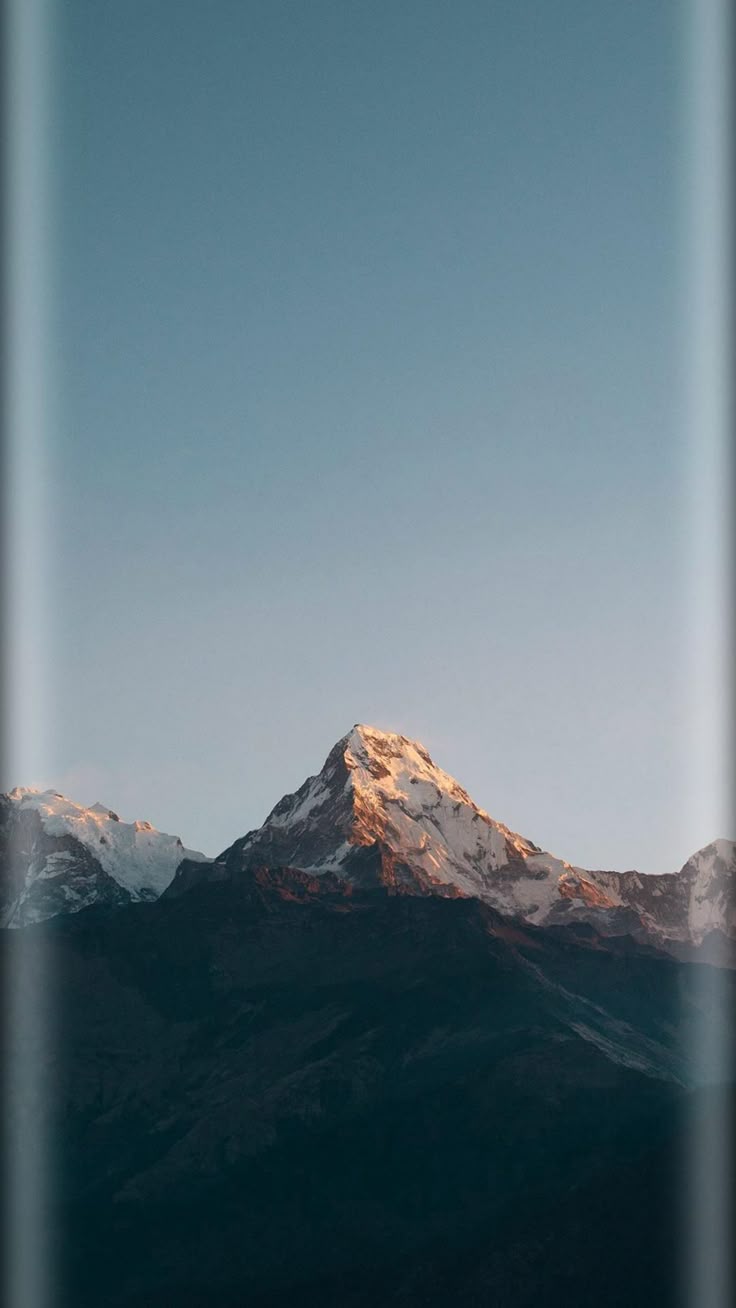 HD wallpaper for mobile phones and tablets