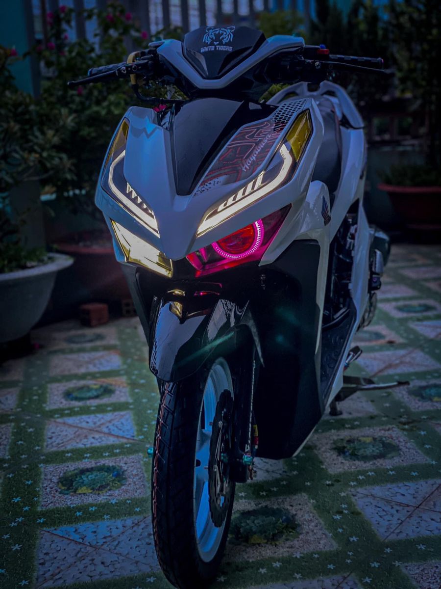 Cool bikes, Super bikes, Bmw scooter