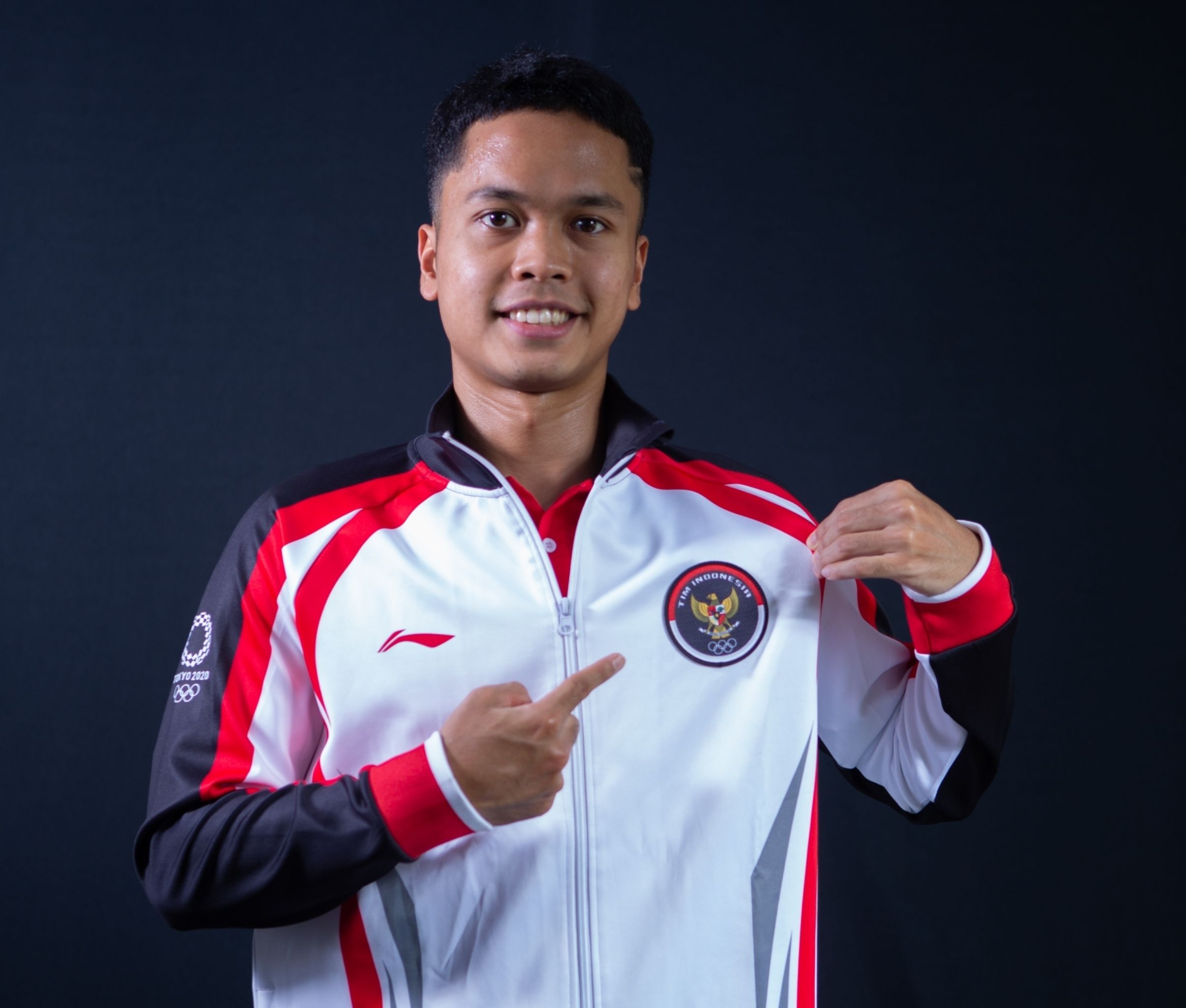 Anthony Sinisuka Ginting Equipment