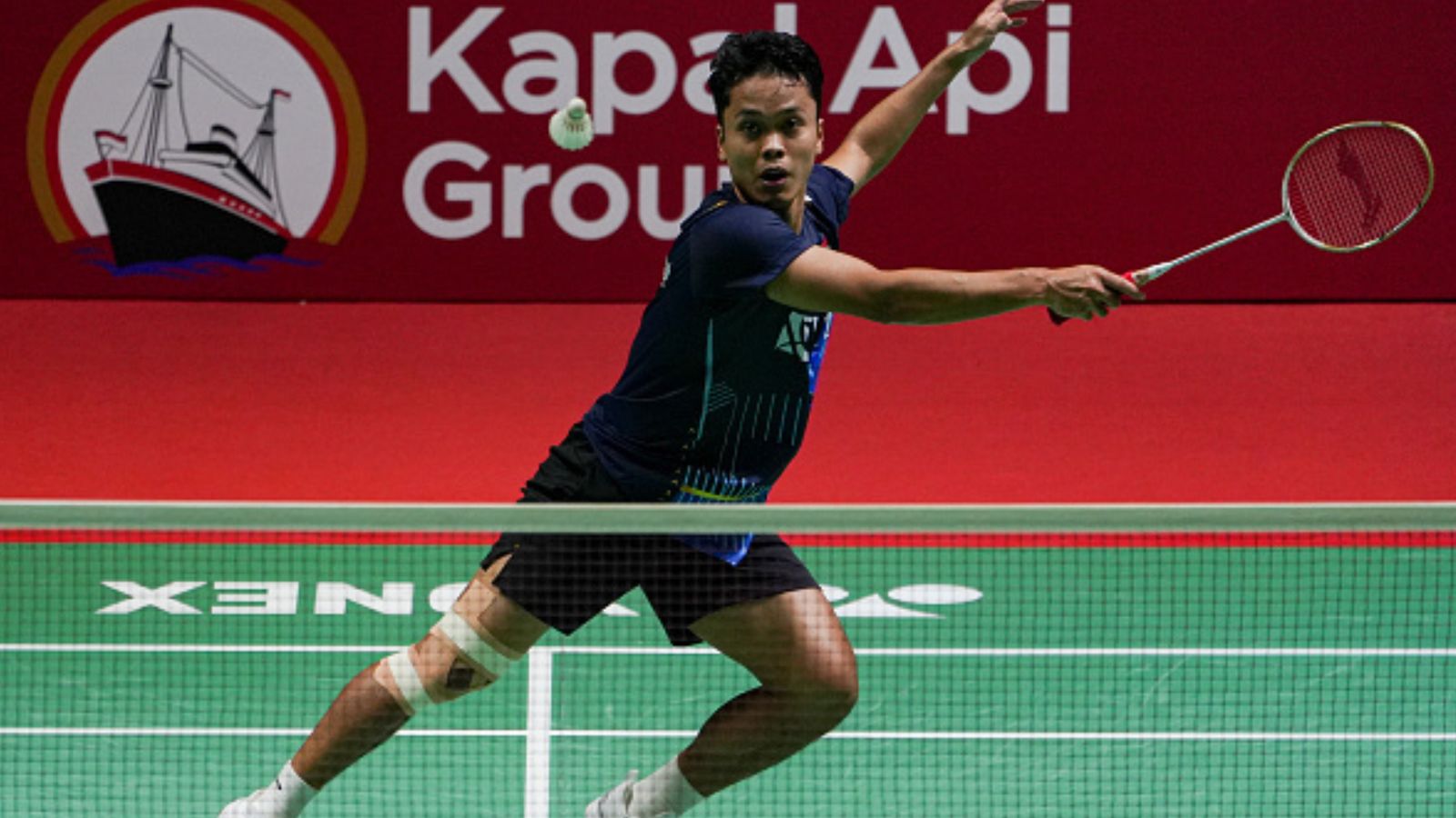 Indonesian badminton ace Ginting mourns