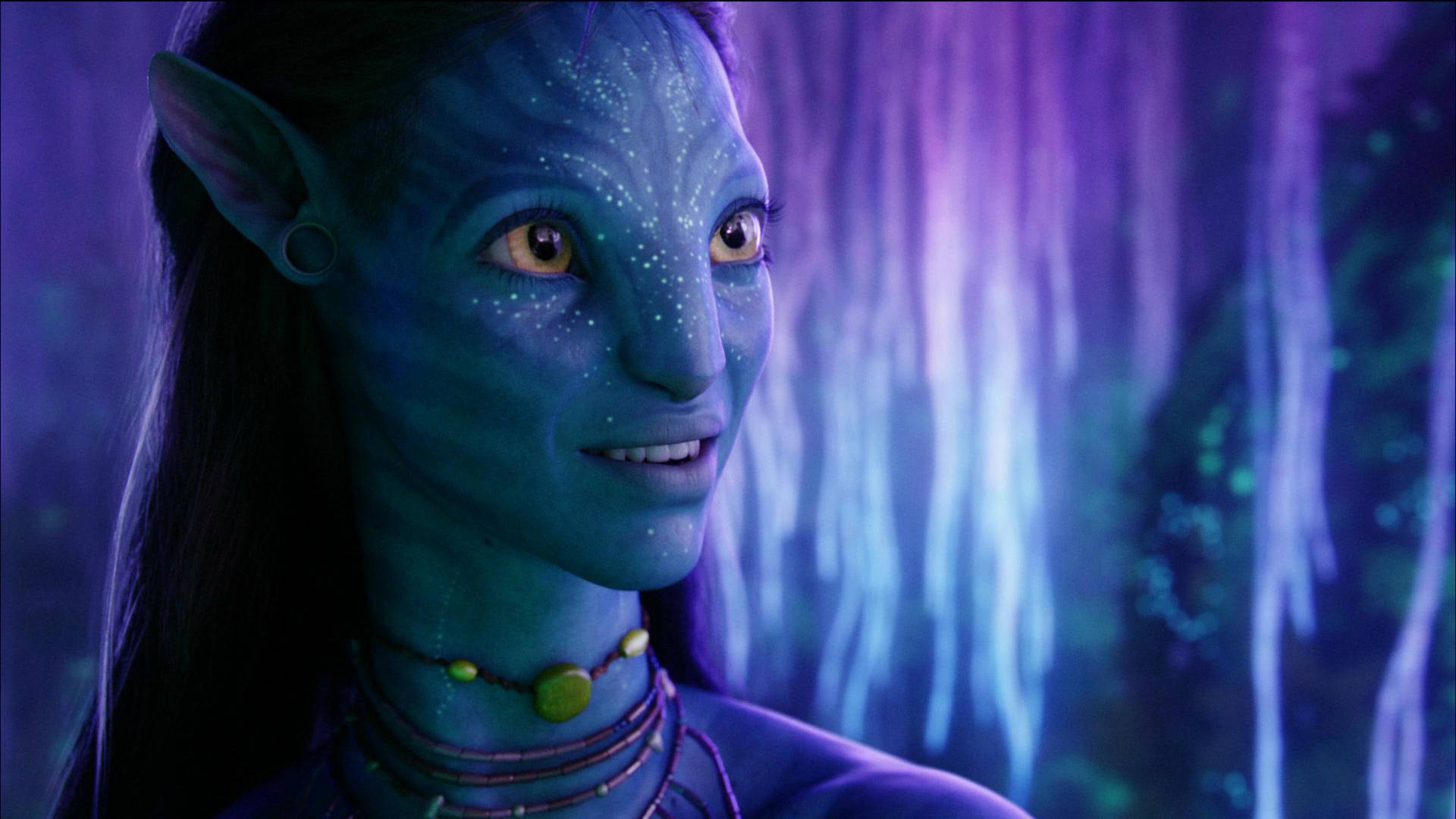 Avatar Neytiri Close Up Shot Wallpaper