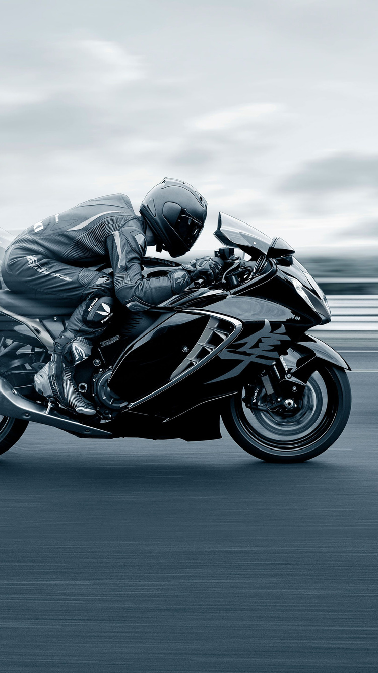 2022 Suzuki Hayabusa iPhone 6