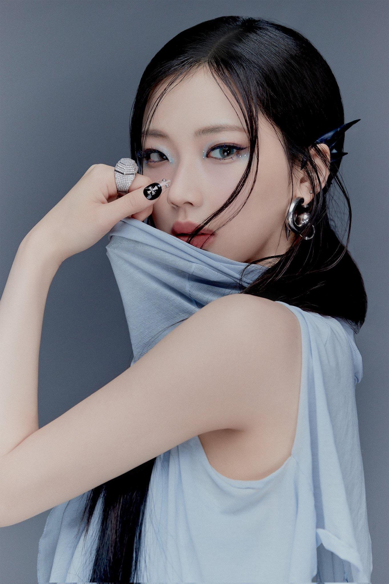 BABYMONSTER 1st FULL ALBUM DRIP