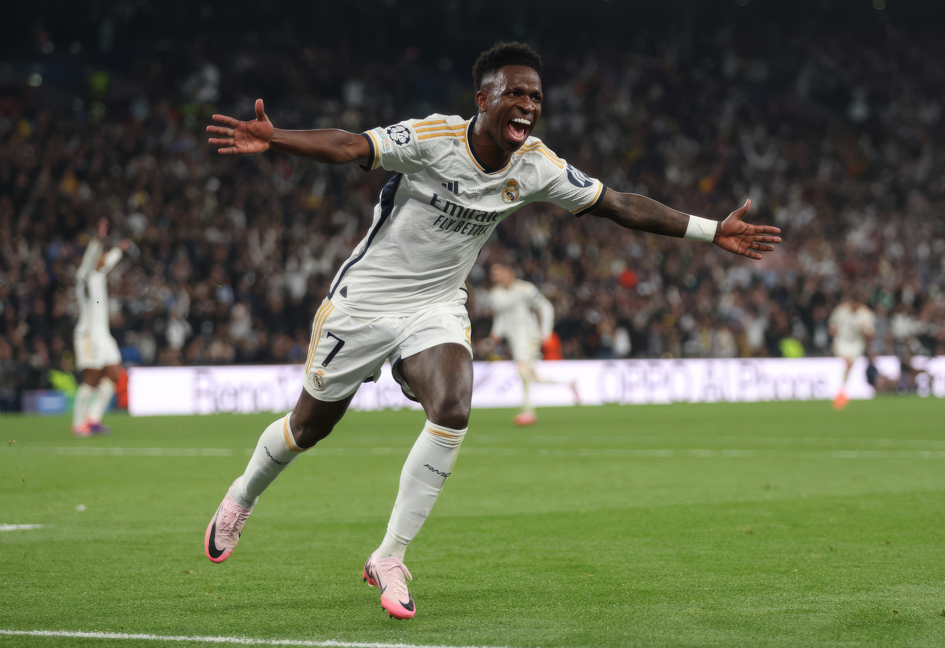 Vinícius Júnior Real Madrid Soccer HD Wallpaper