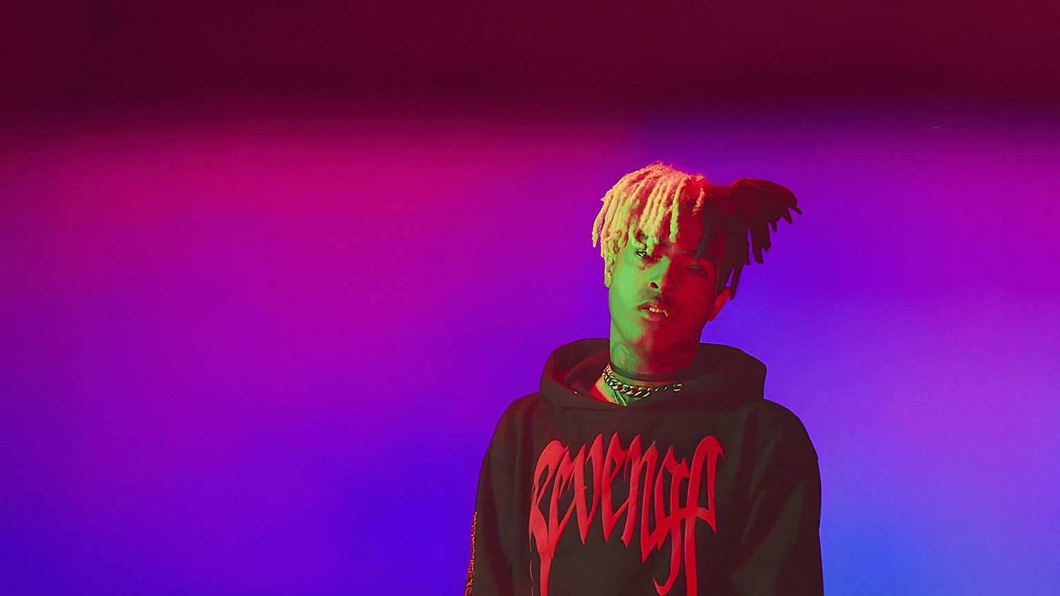 XXXTentacion Purple Gradient Desktop Wallpaper
