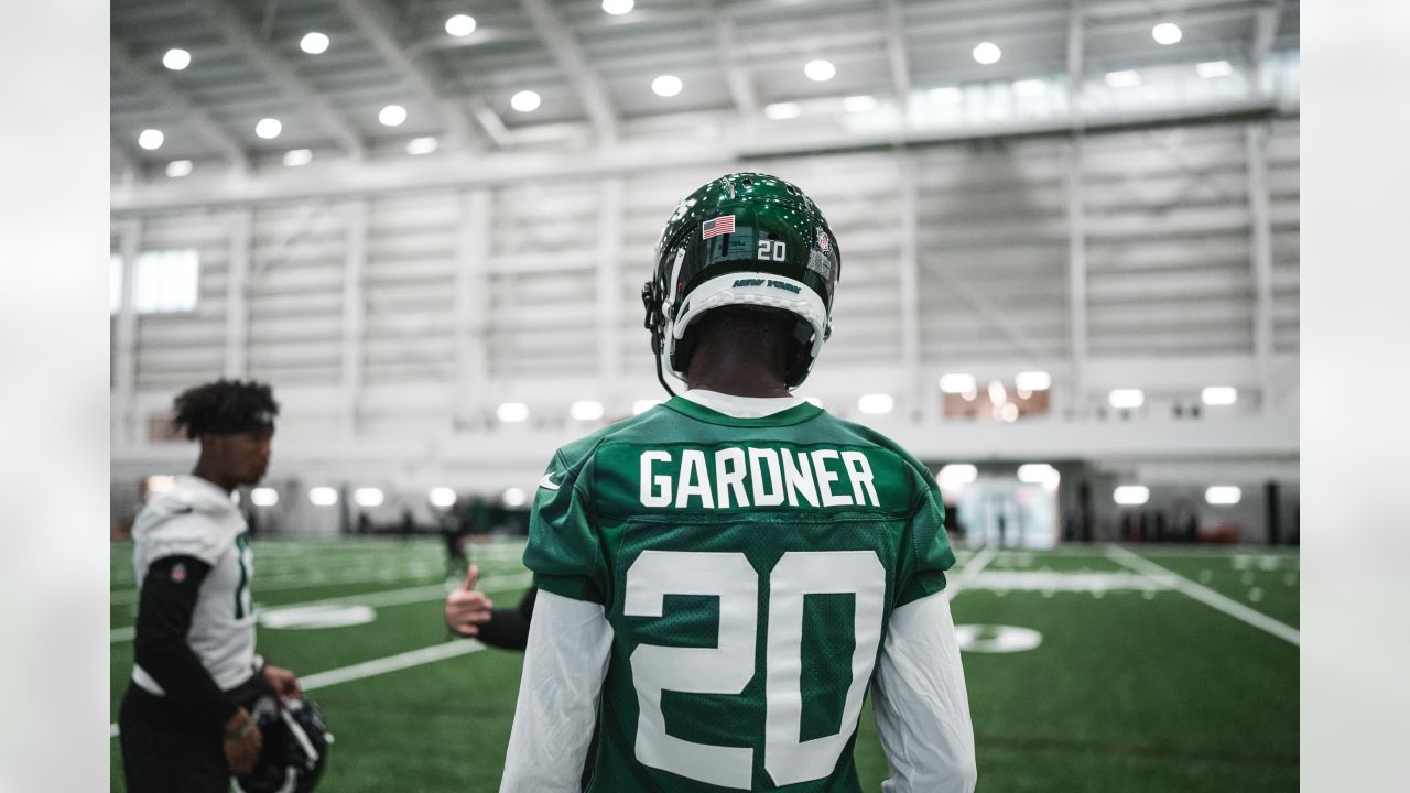Gallery. Top Photo of Sauce Gardner