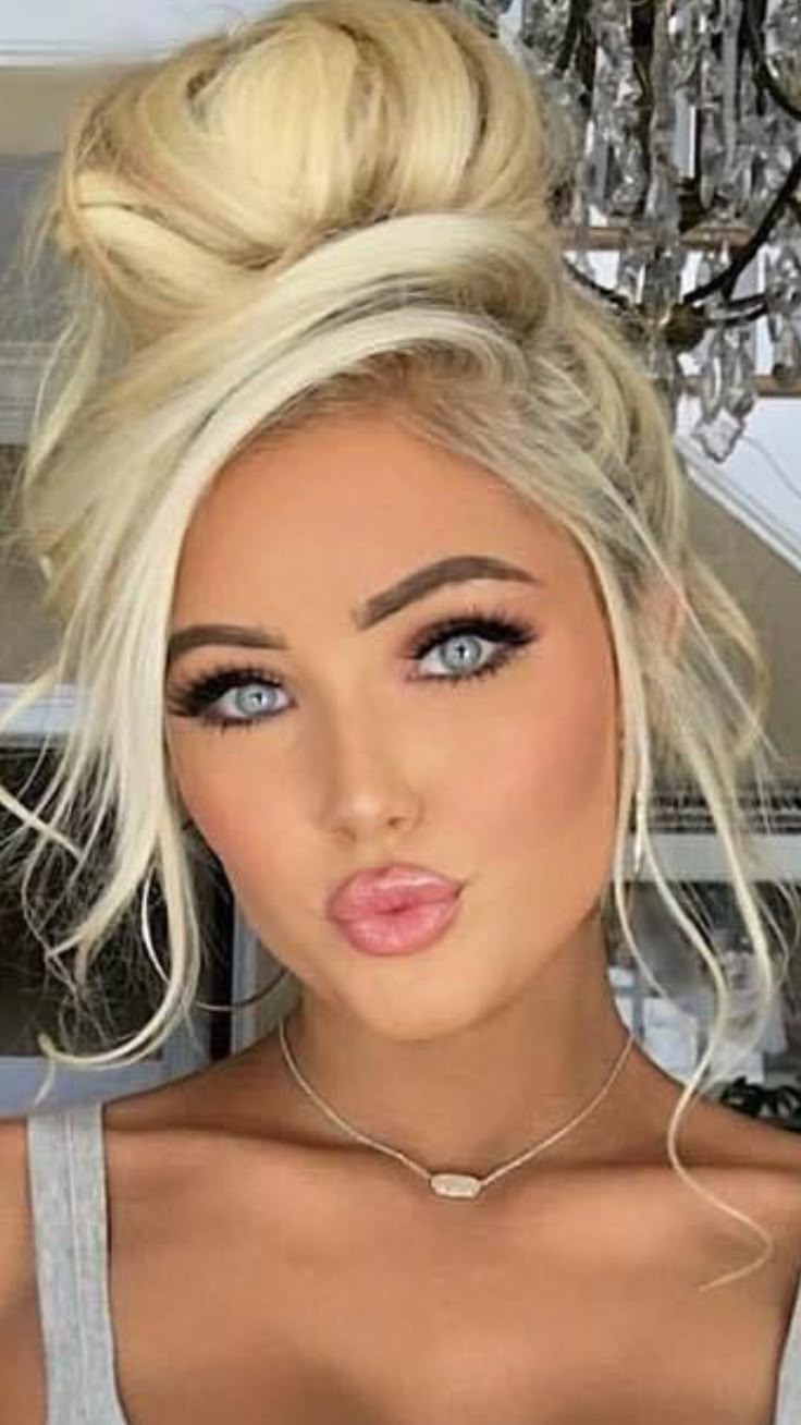 Green eyes blonde hair