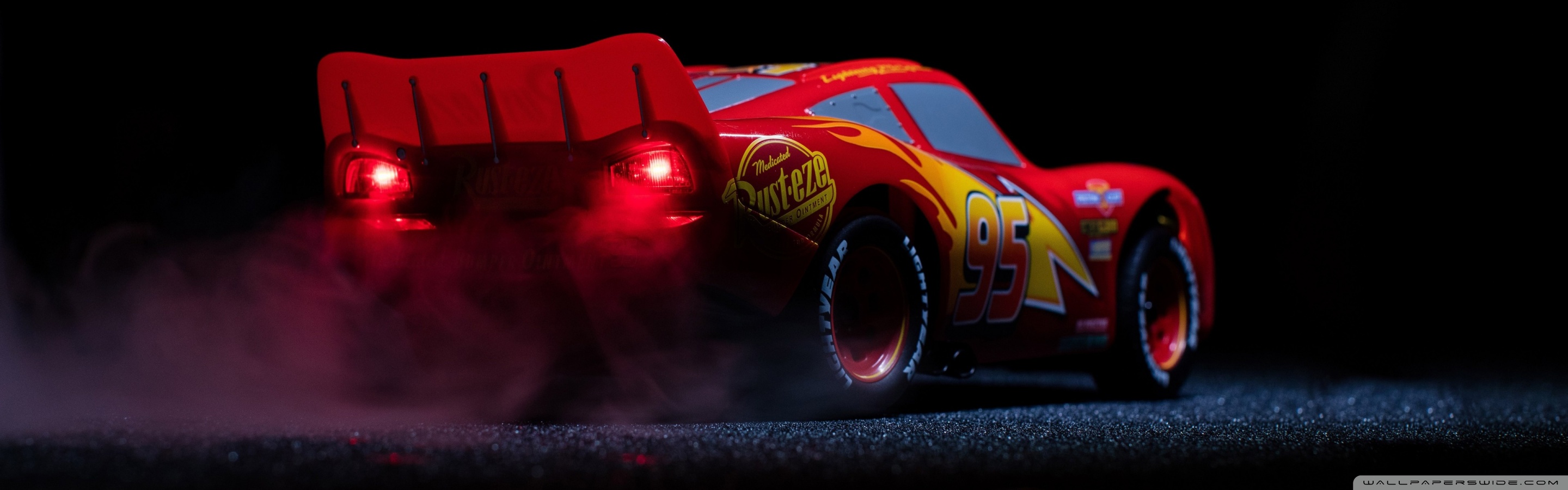 Cars 3 2017 movie, Lightning McQueen
