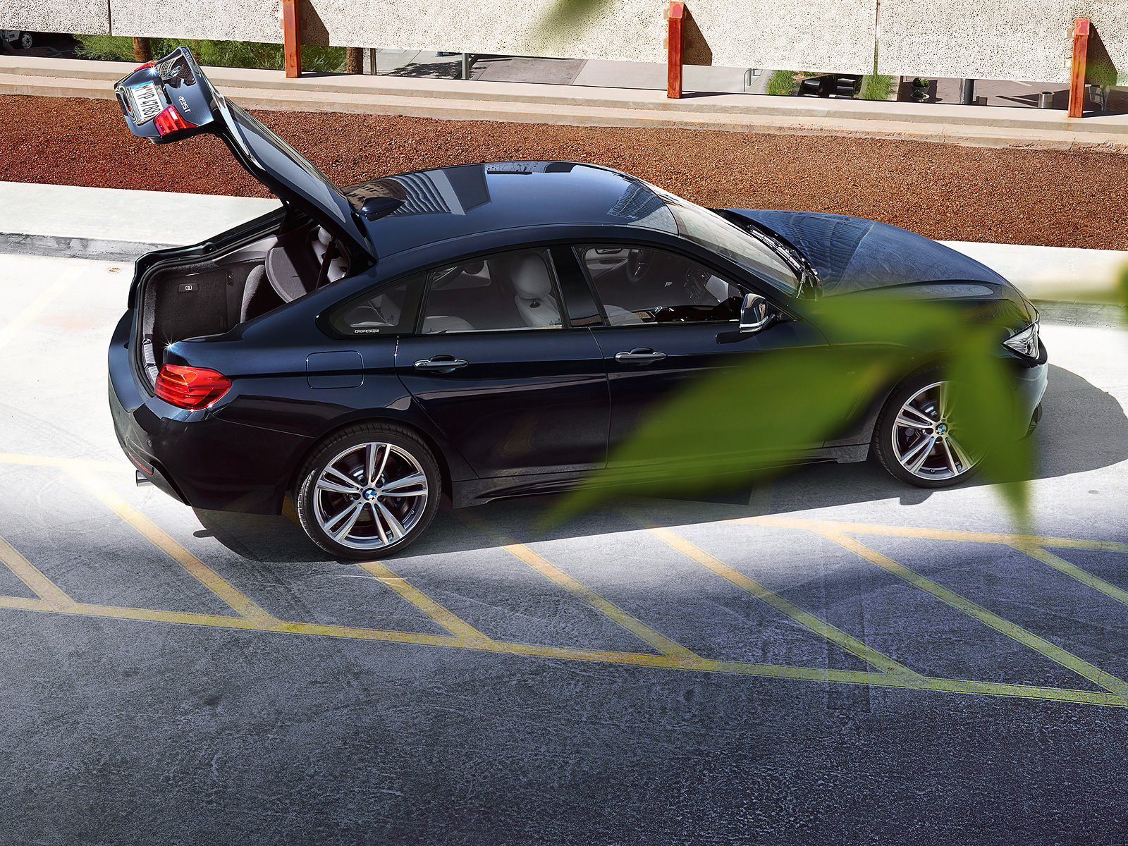 Series Gran Coupe Wallpaper