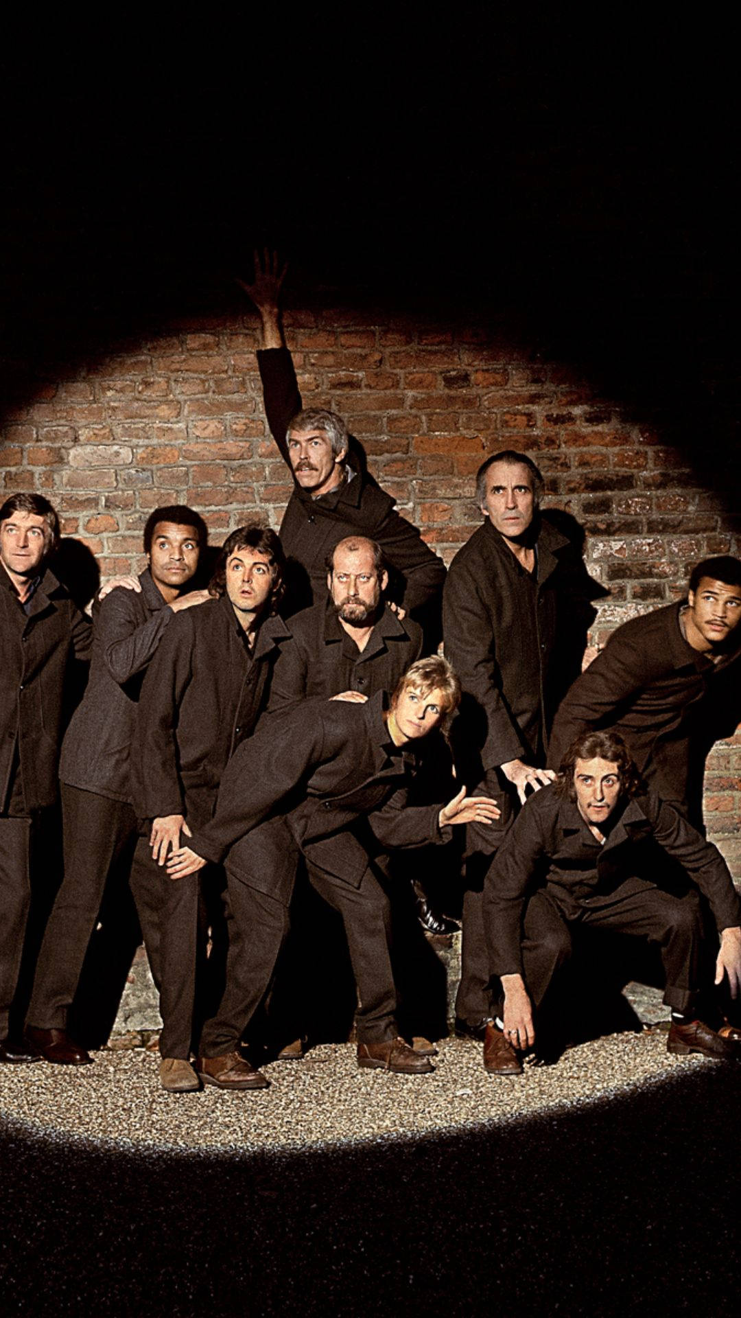 Paul Mccartney And Wings Band On