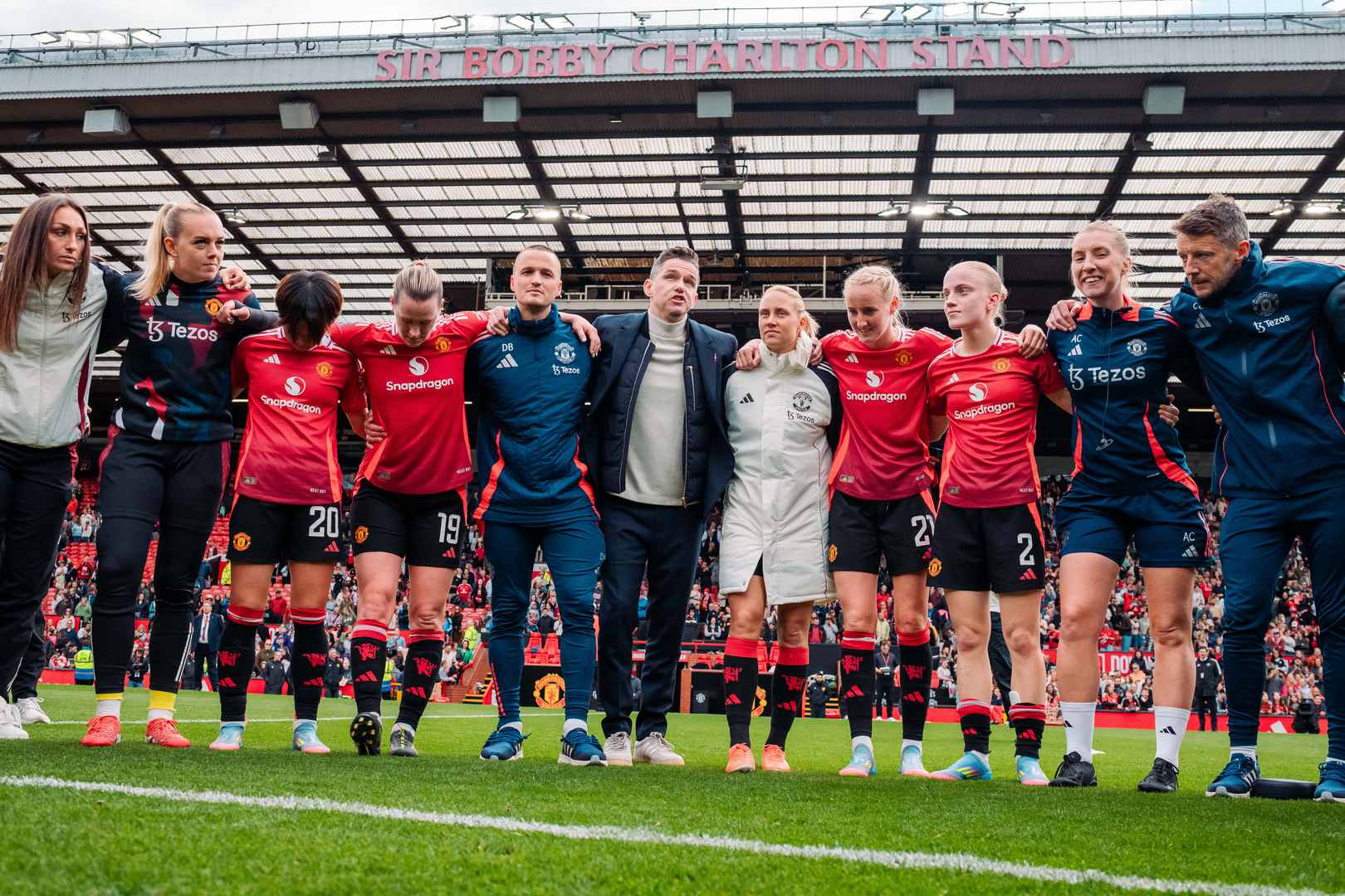Man Utd Women v Man City celebration