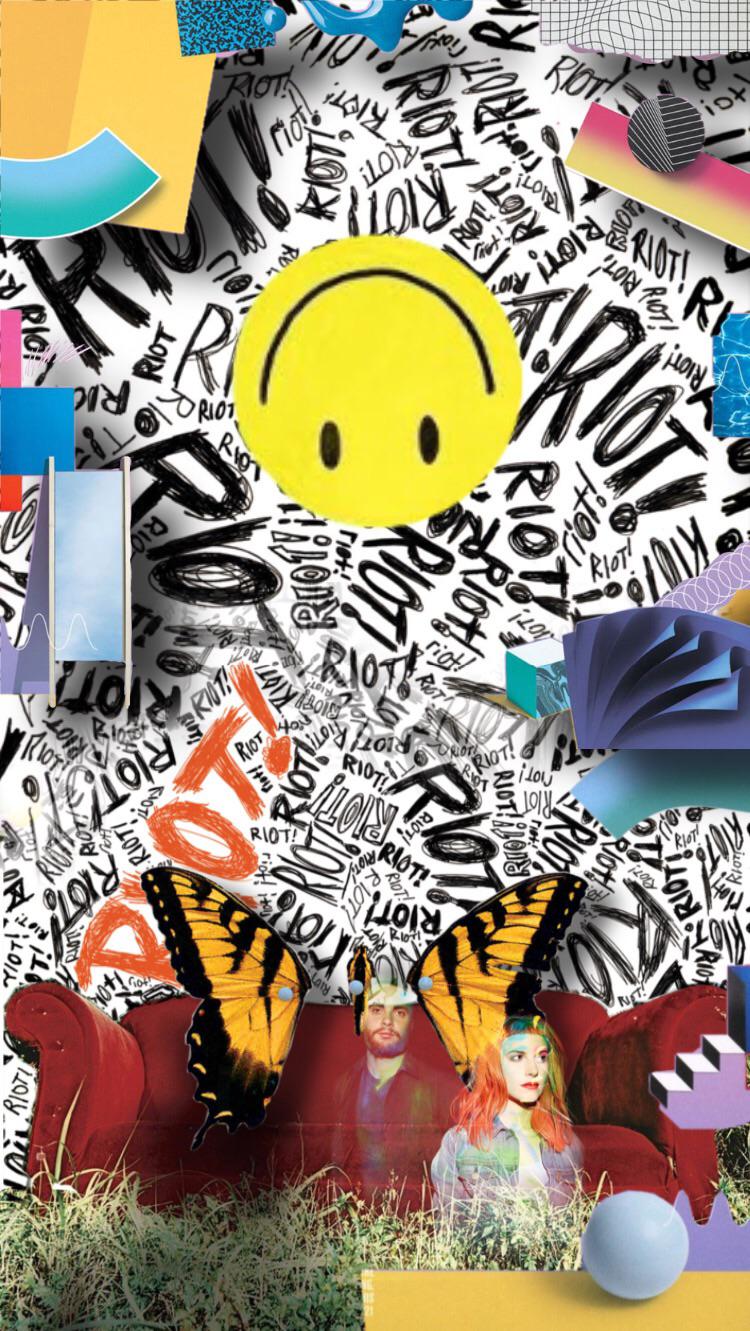 I made another Paramore wallpaper