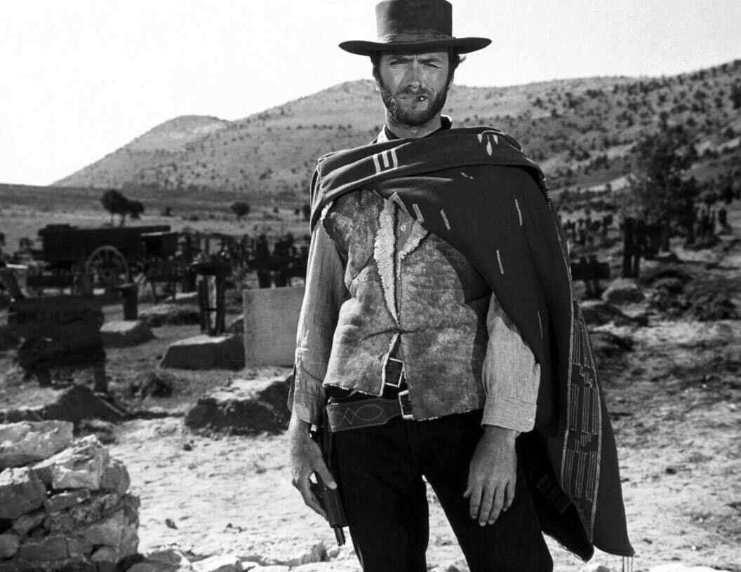 CLINT EASTWOOD in Old Western THE MAN