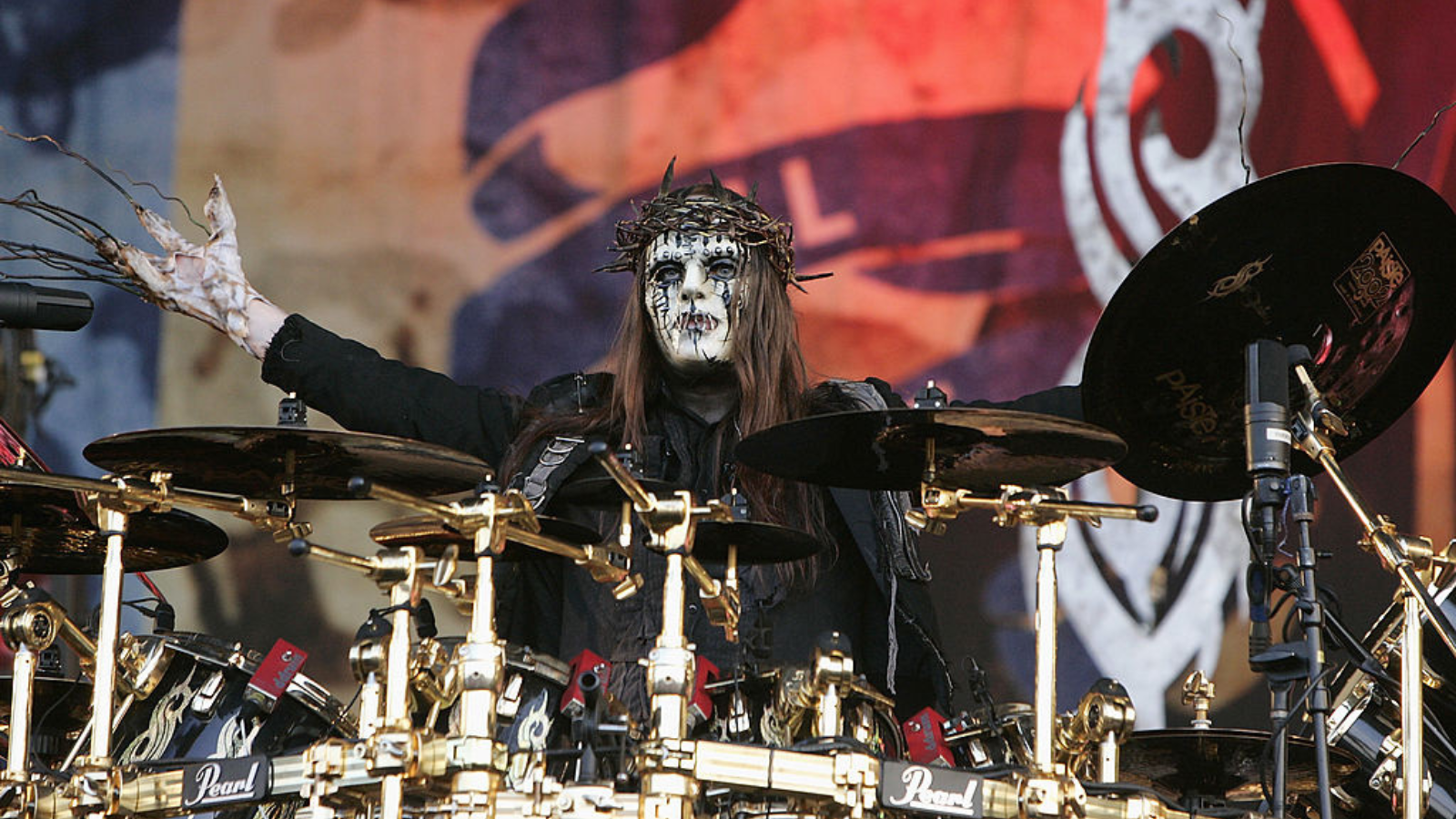Lawsuit accuses Slipknot of using Joey