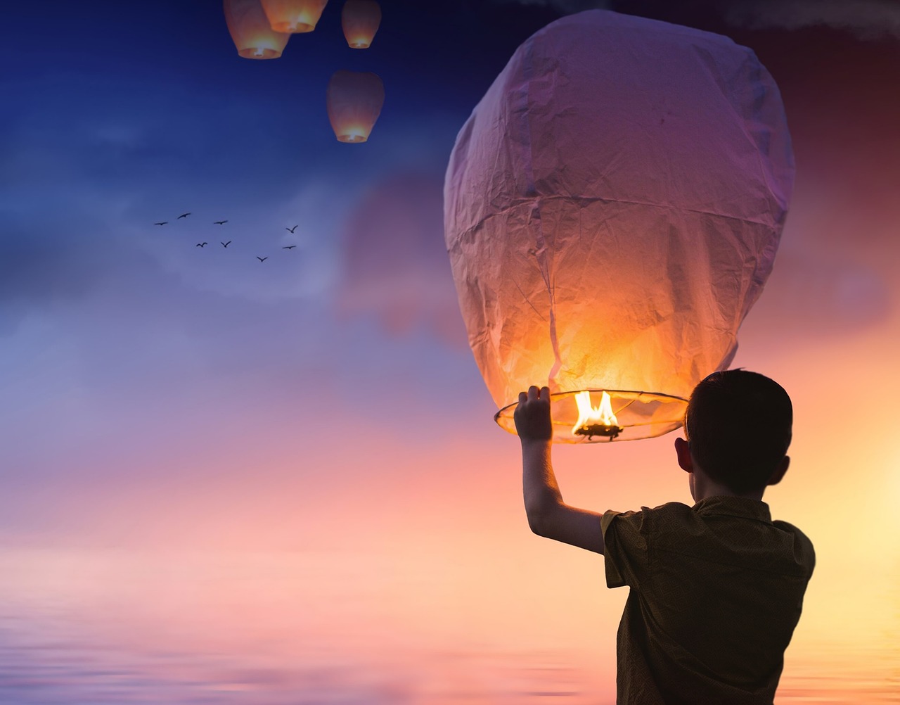 Free Lanterns & Lantern Festival Photo