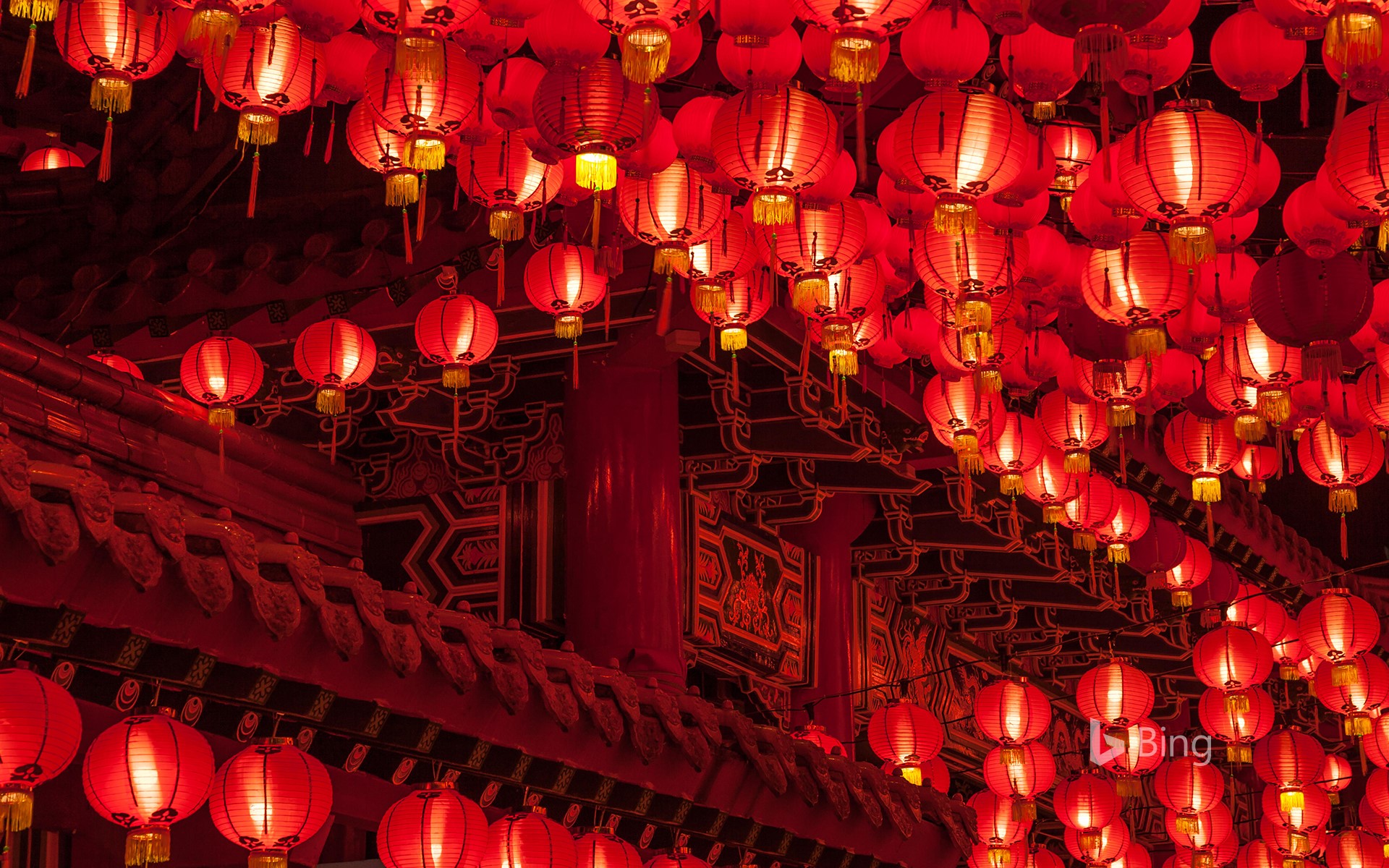 Lantern Festival Red lanterns hanging