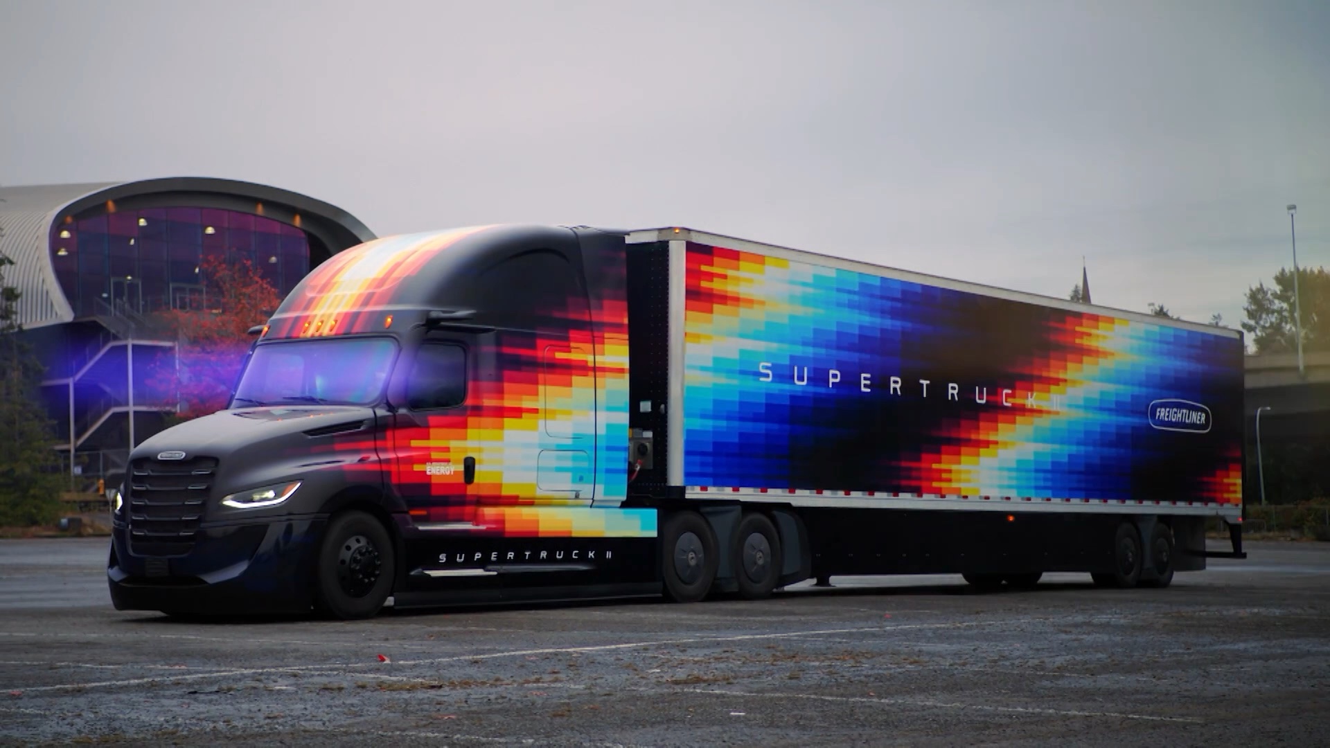 Super Truckin' Motoring MotorWeek