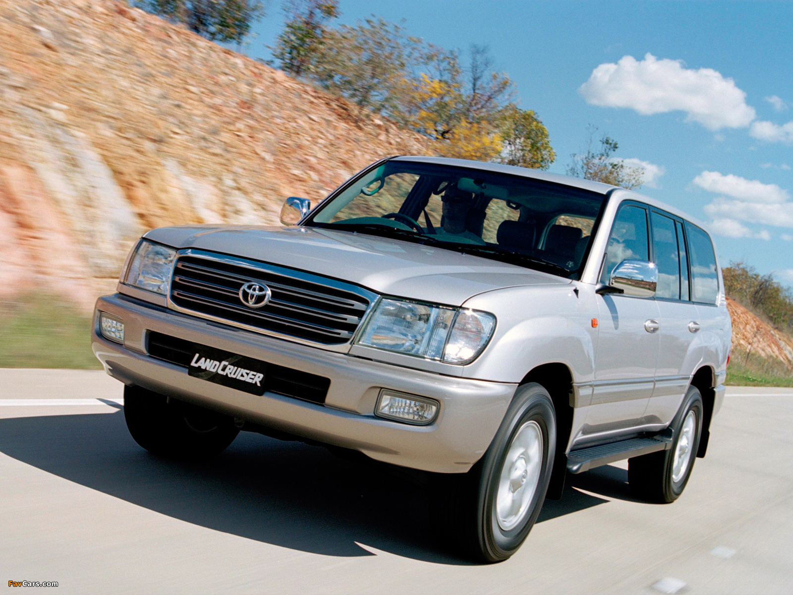 Toyota Land Cruiser 100 Sahara AU Spec