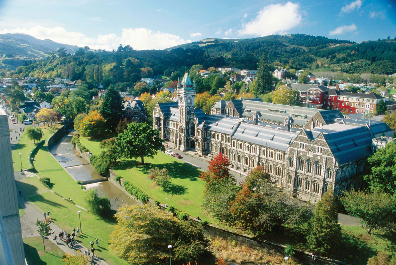 Download Dunedin Universityof Otago New