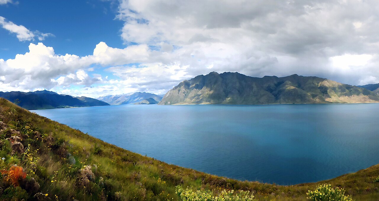 Fayil:Lake Hawea. Otago.NZ